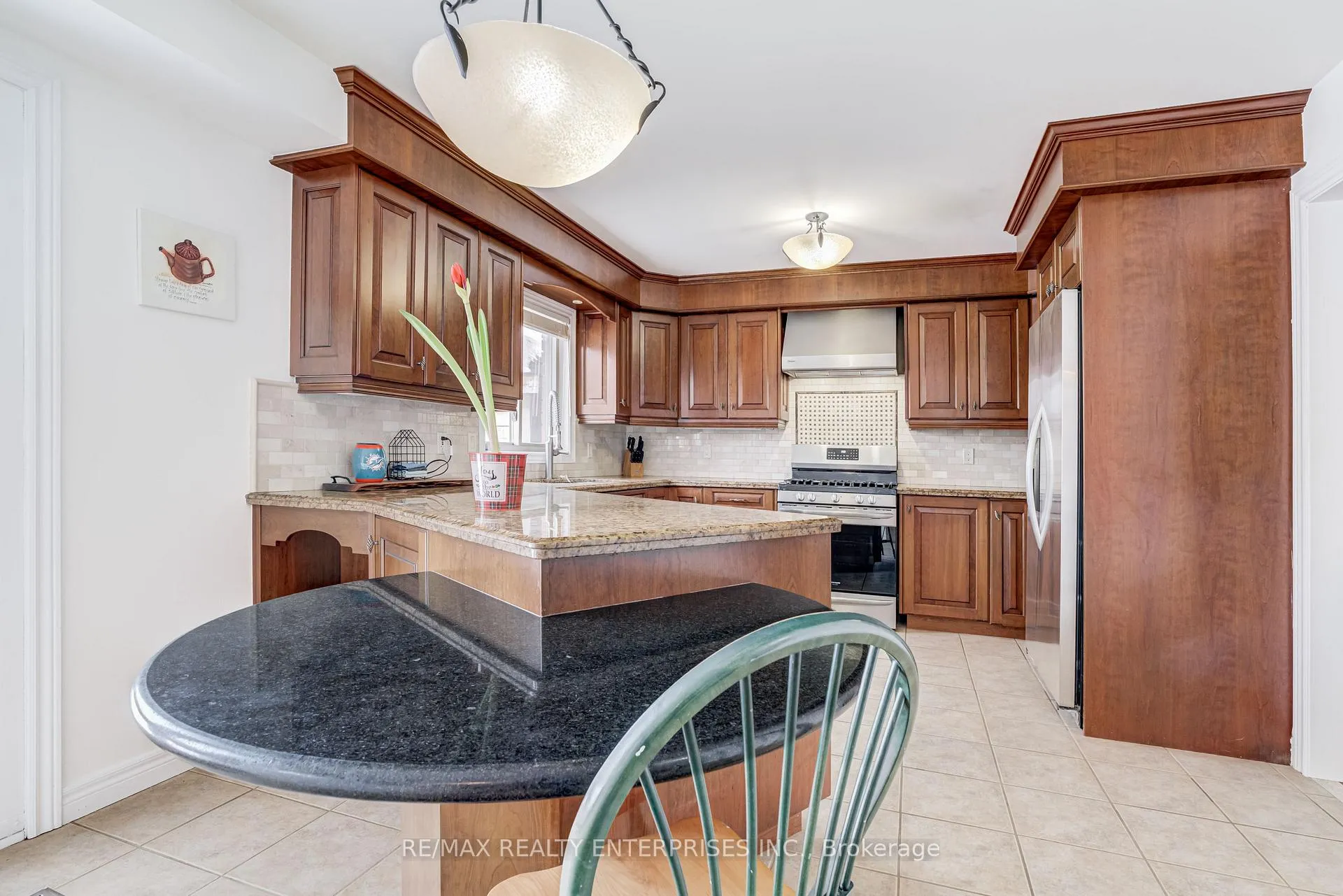 Photo 17 of 177 Southbrook Drive, Hamilton, Binbrook — HOMEH
