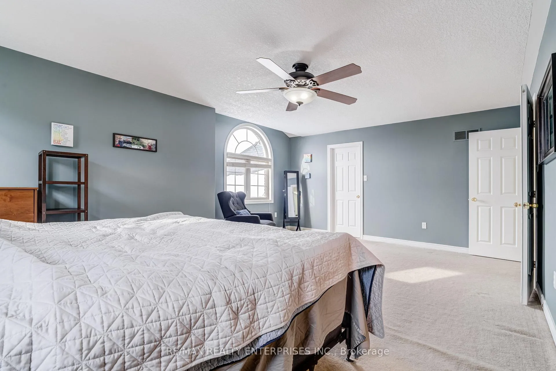 Photo 27 of 177 Southbrook Drive, Hamilton, Binbrook — HOMEH