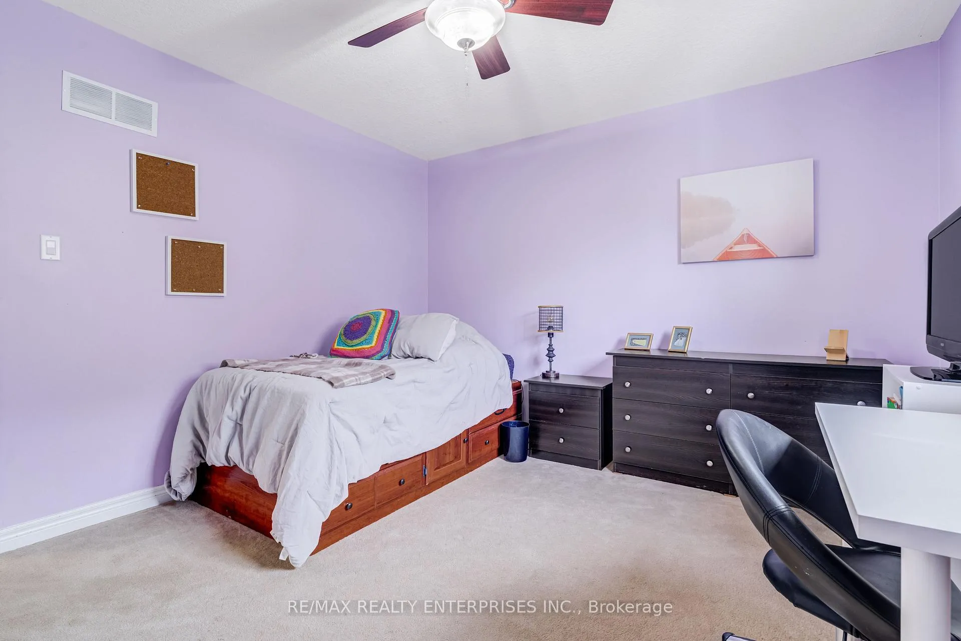 Photo 33 of 177 Southbrook Drive, Hamilton, Binbrook — HOMEH