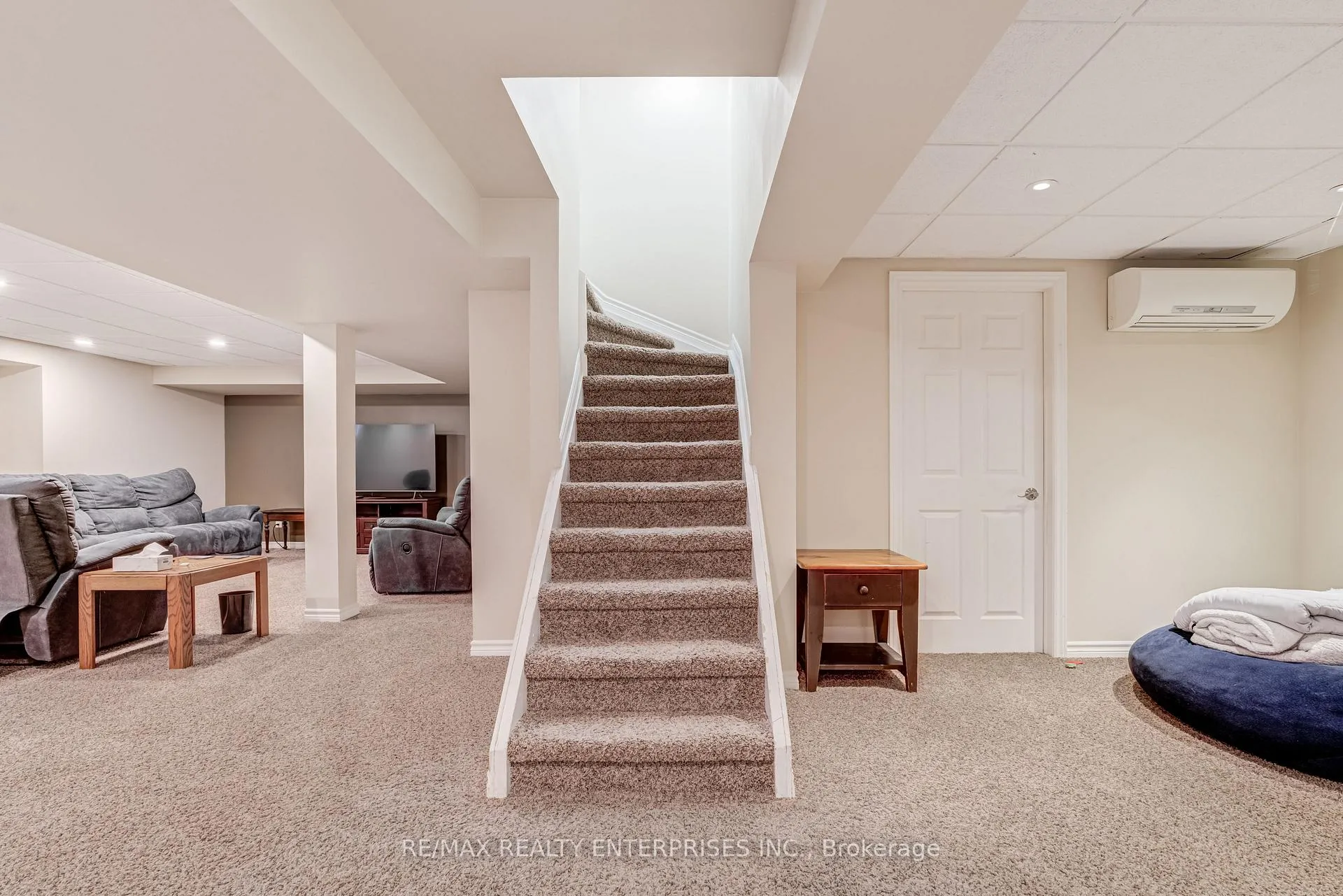 Photo 42 of 177 Southbrook Drive, Hamilton, Binbrook — HOMEH