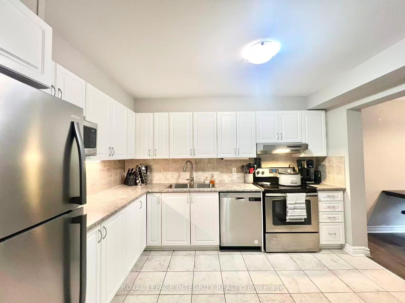 Photo 15 of 518 Paine Avenue, Ottawa, Kanata - Kanata Lakes/Heritage Hills — HOMEH