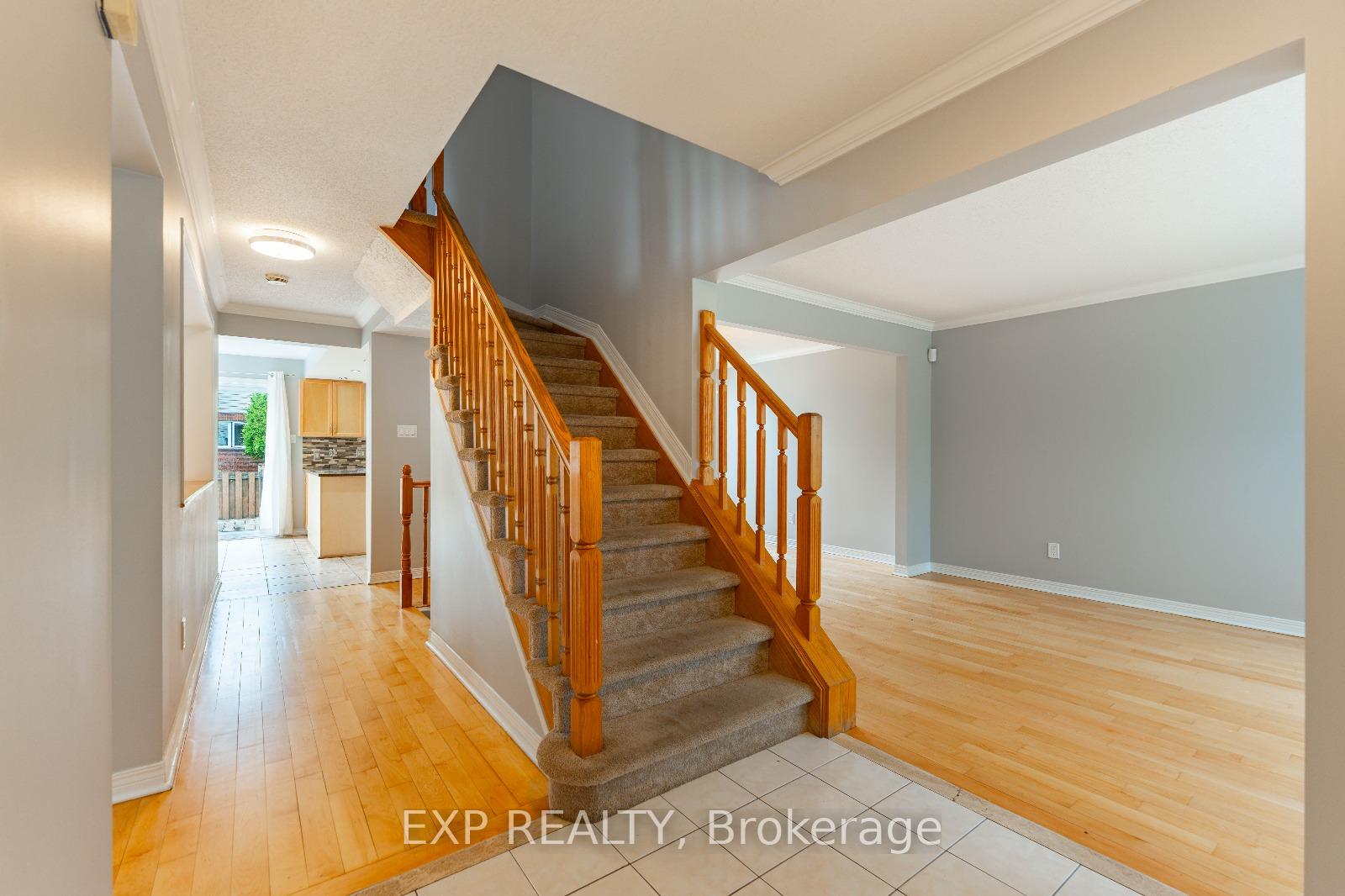 Photo 6 of 1642 Blohm Drive, Ottawa, Hunt Club Park — HOMEH