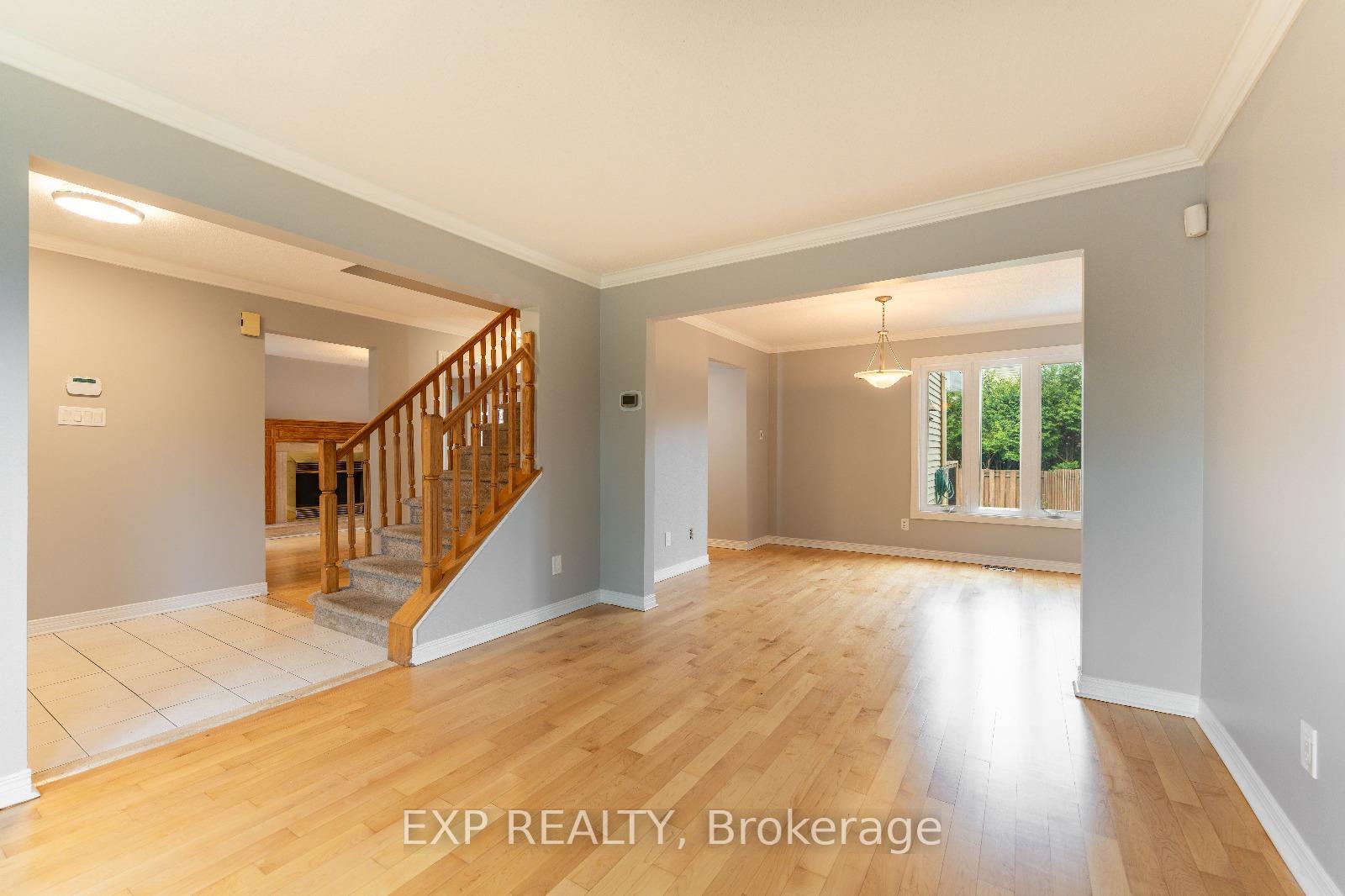 Photo 7 of 1642 Blohm Drive, Ottawa, Hunt Club Park — HOMEH