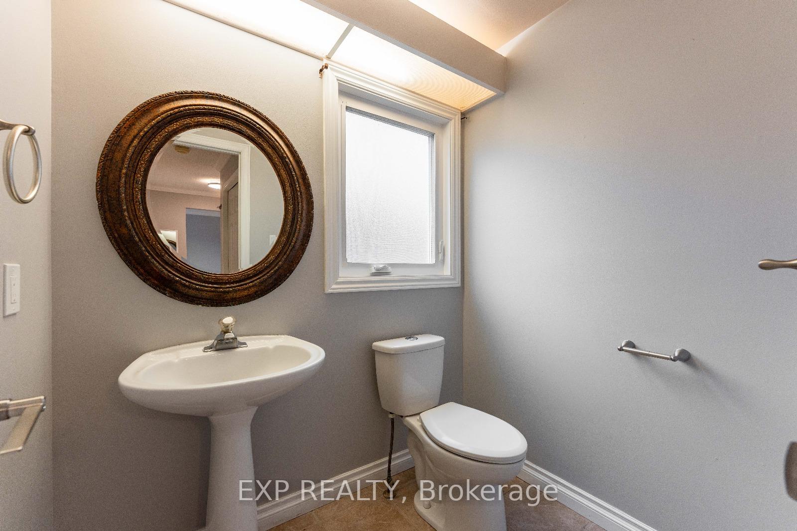 Photo 8 of 1642 Blohm Drive, Ottawa, Hunt Club Park — HOMEH
