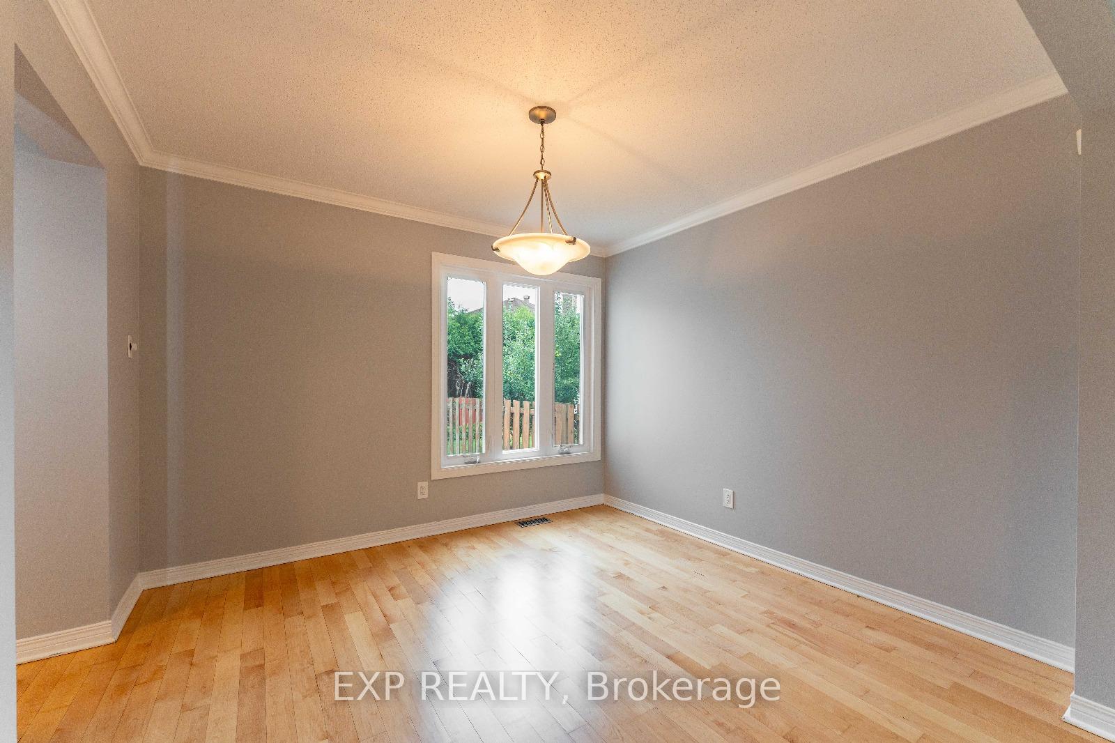 Photo 9 of 1642 Blohm Drive, Ottawa, Hunt Club Park — HOMEH