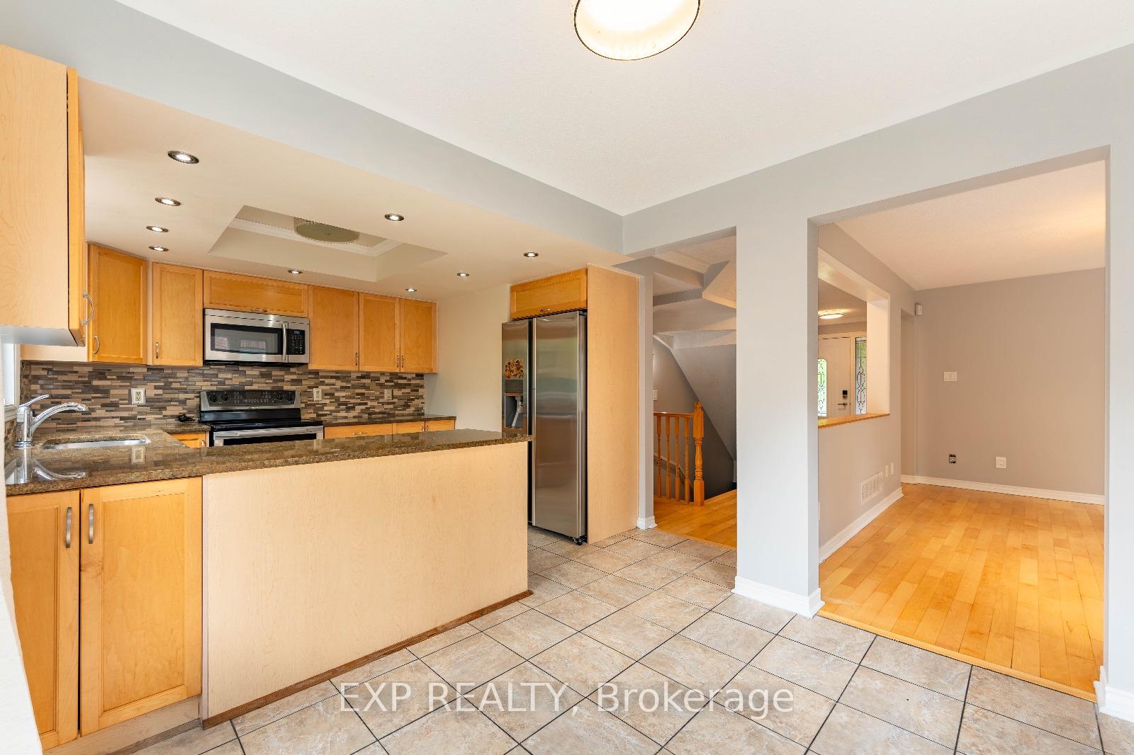 Photo 16 of 1642 Blohm Drive, Ottawa, Hunt Club Park — HOMEH