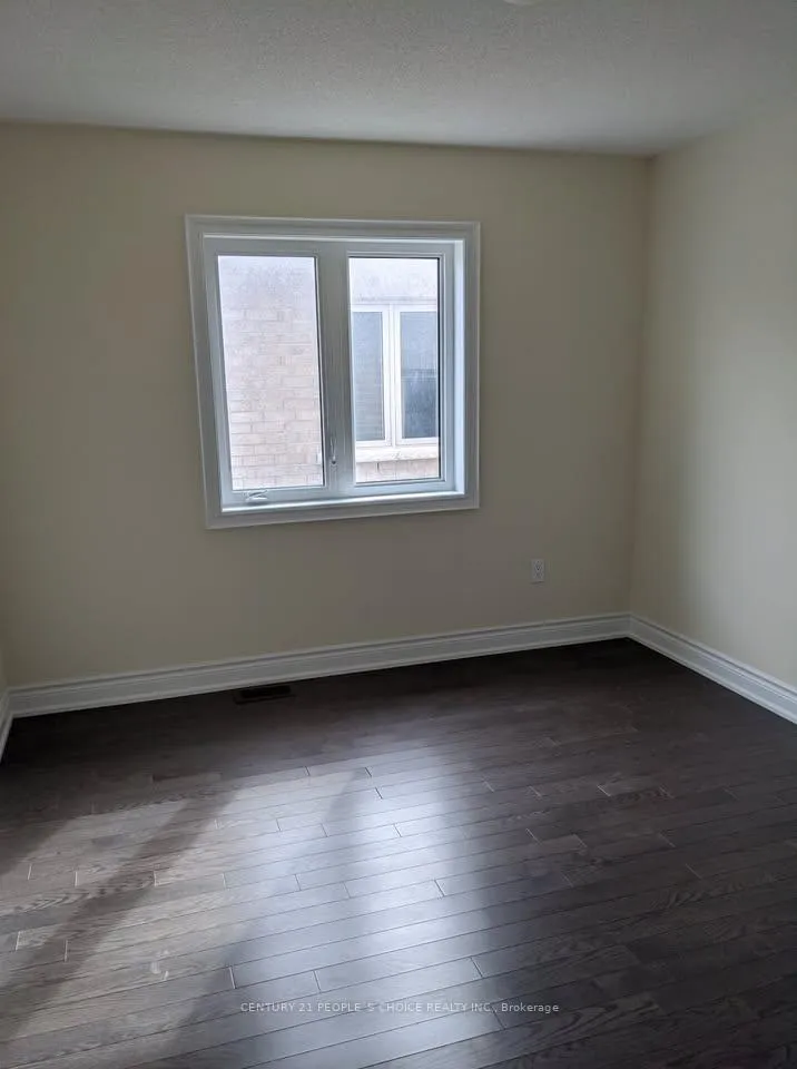 Photo 3 of Unit Upper, 368 Kirkham Drive, Markham, Cedarwood — HOMEH