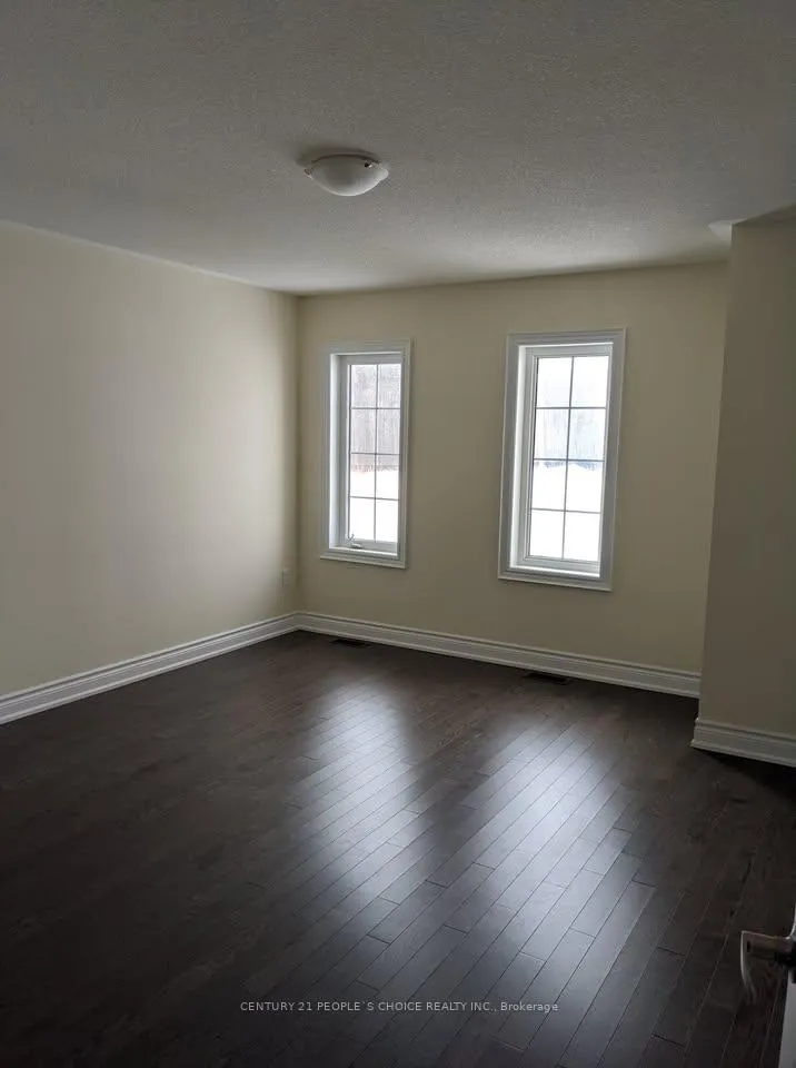 Photo 8 of Unit Upper, 368 Kirkham Drive, Markham, Cedarwood — HOMEH