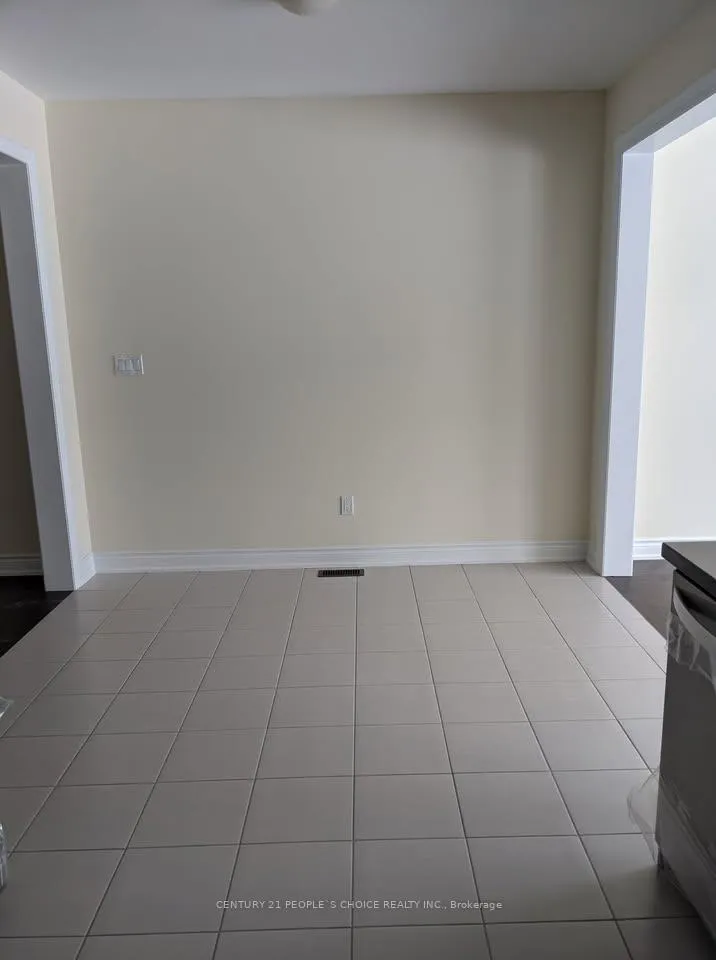 Photo 9 of Unit Upper, 368 Kirkham Drive, Markham, Cedarwood — HOMEH