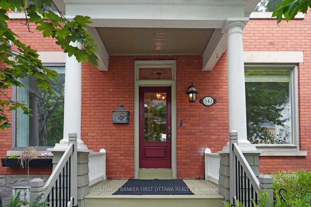 Front of 543 Besserer Street