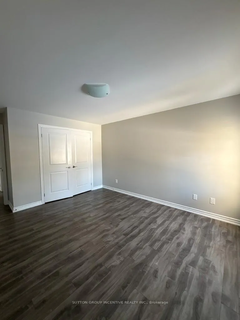 Photo 7 of Unit B, 1803 River Road, Wasaga Beach — HOMEH