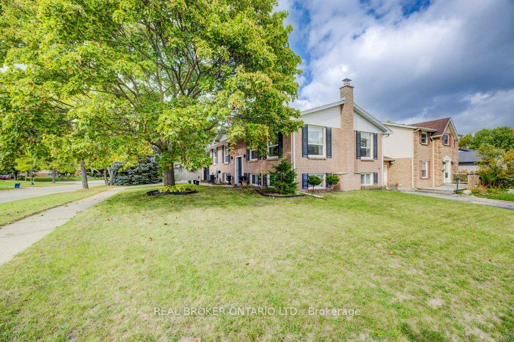 Photo 20 of 7 Folkstone Crescent, Kitchener — HOMEH