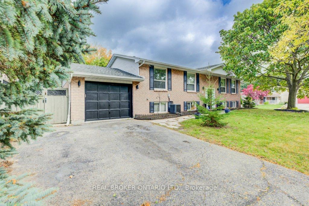 Photo 23 of 7 Folkstone Crescent, Kitchener — HOMEH