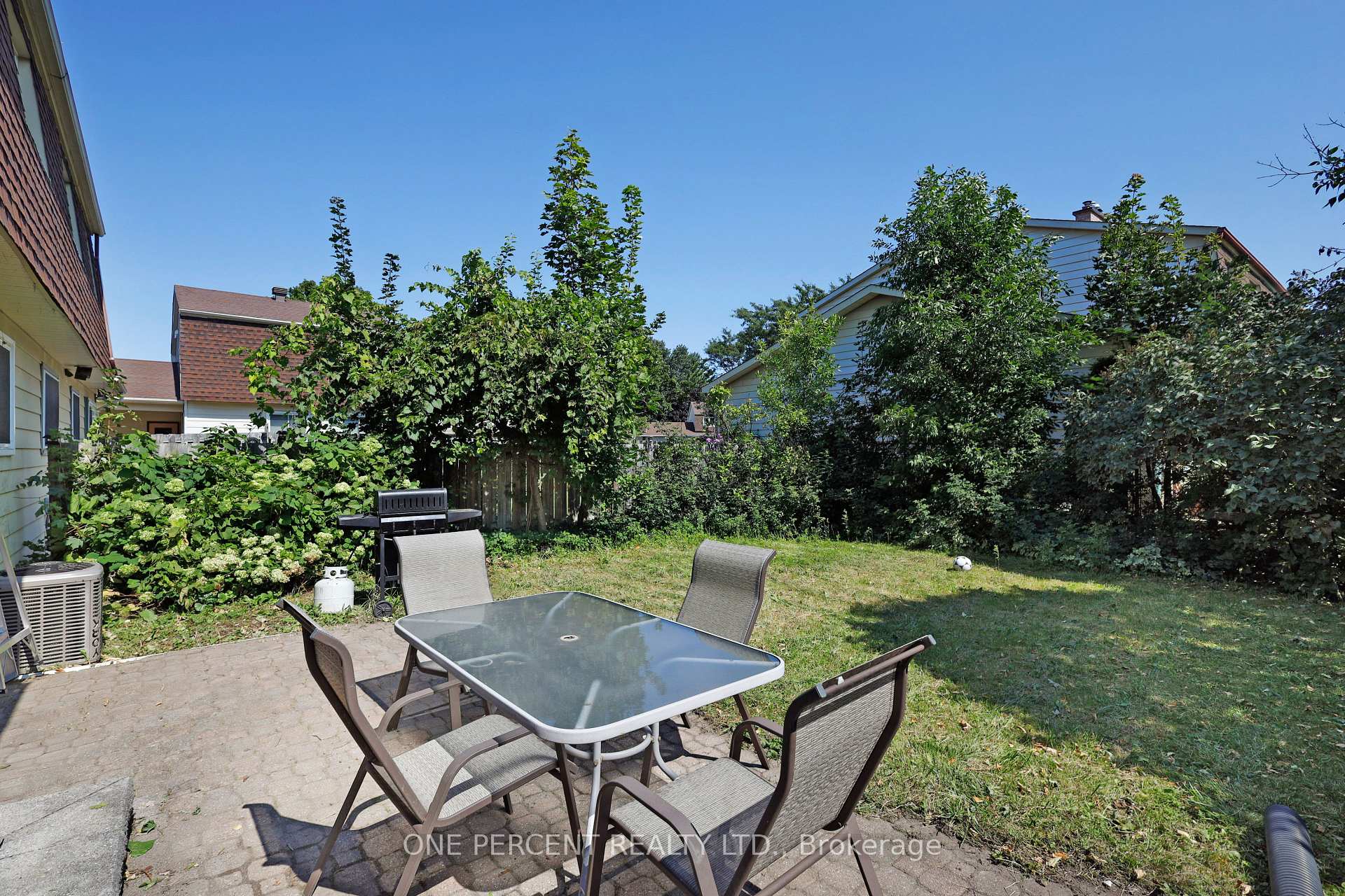 Photo 29 of 906 Cahill Drive W, Ottawa, Hunt Club — HOMEH