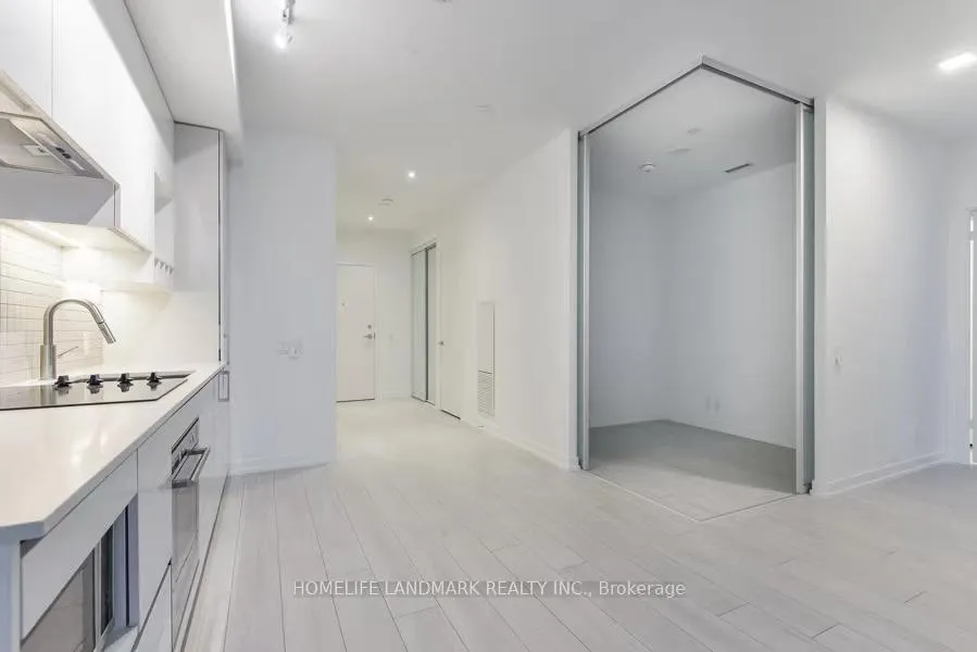Photo 6 of Unit 5101, 5 Buttermill Avenue, Vaughan, Vaughan Corporate Centre — HOMEH
