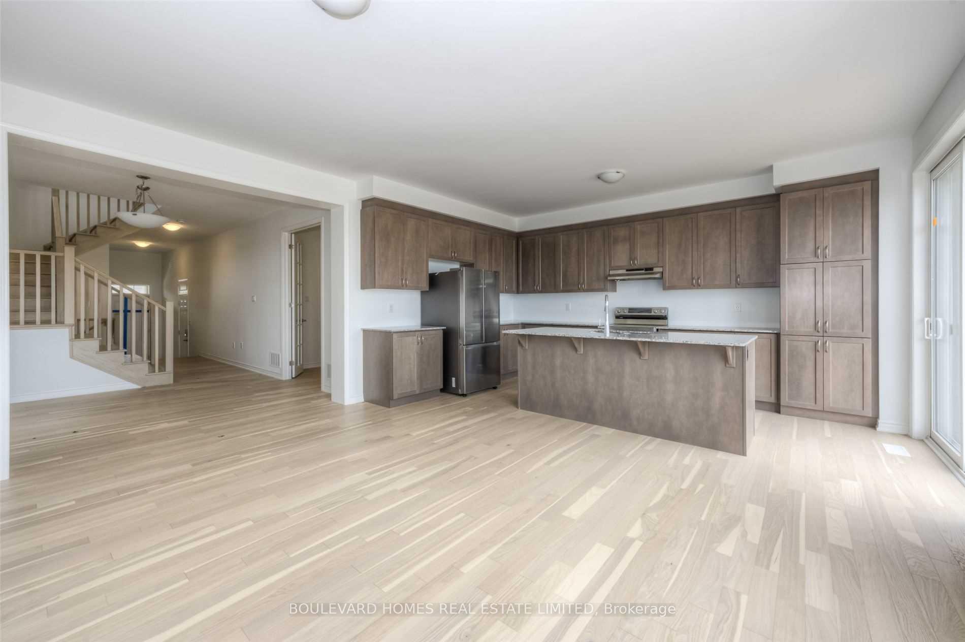 Photo 10 of 59 Routley Street, Kitchener — HOMEH