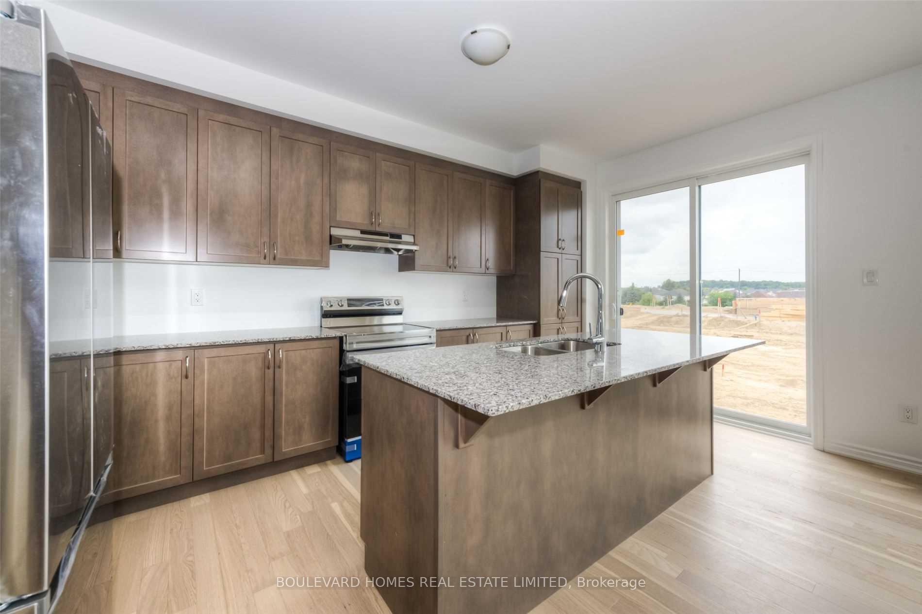 Photo 12 of 59 Routley Street, Kitchener — HOMEH