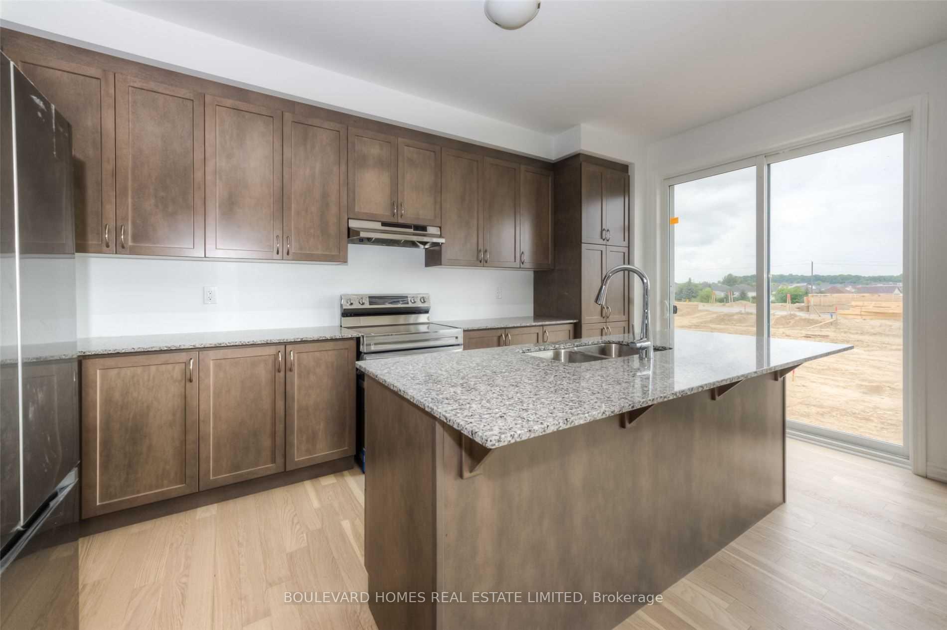 Photo 13 of 59 Routley Street, Kitchener — HOMEH
