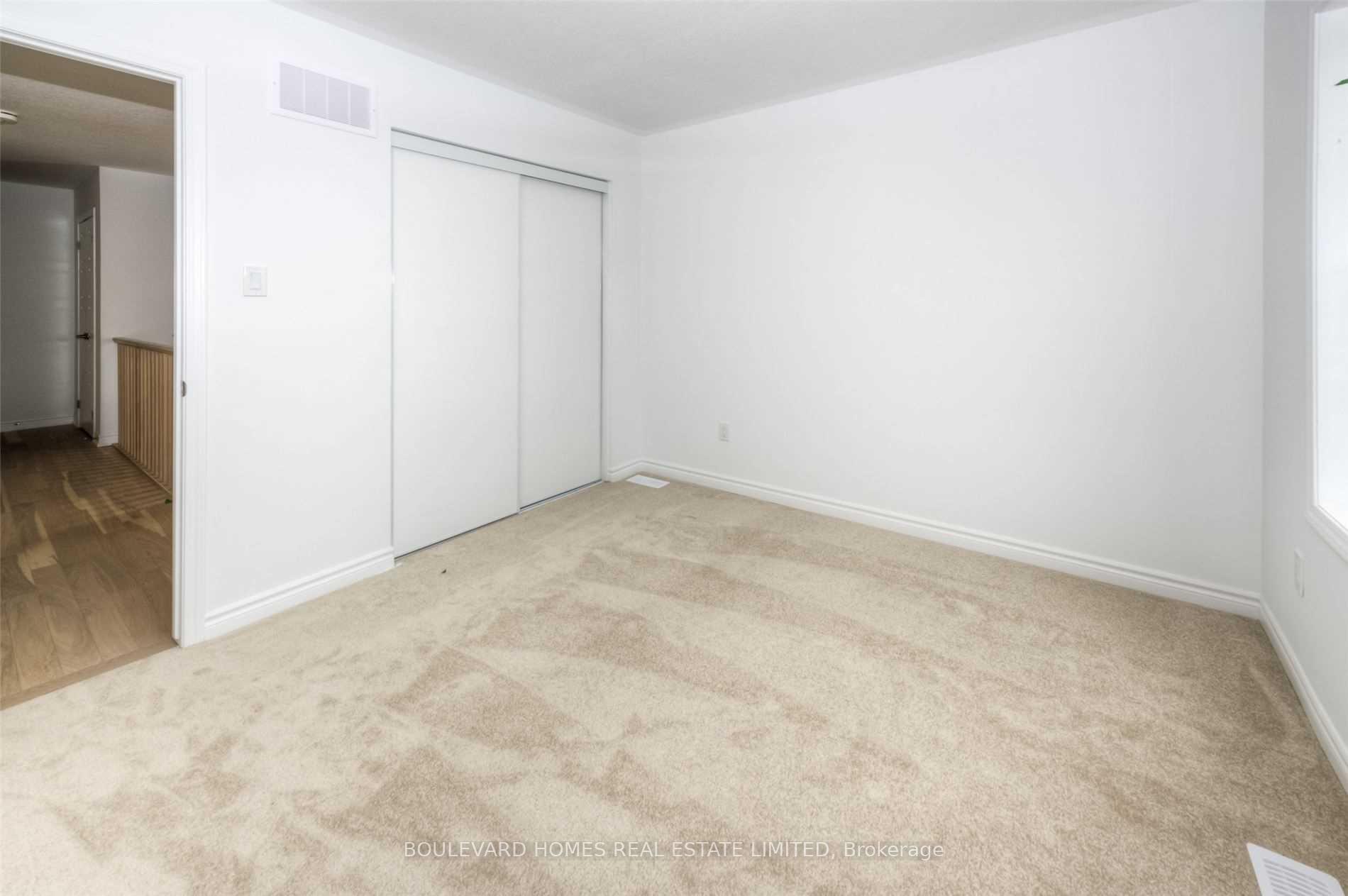Photo 26 of 59 Routley Street, Kitchener — HOMEH
