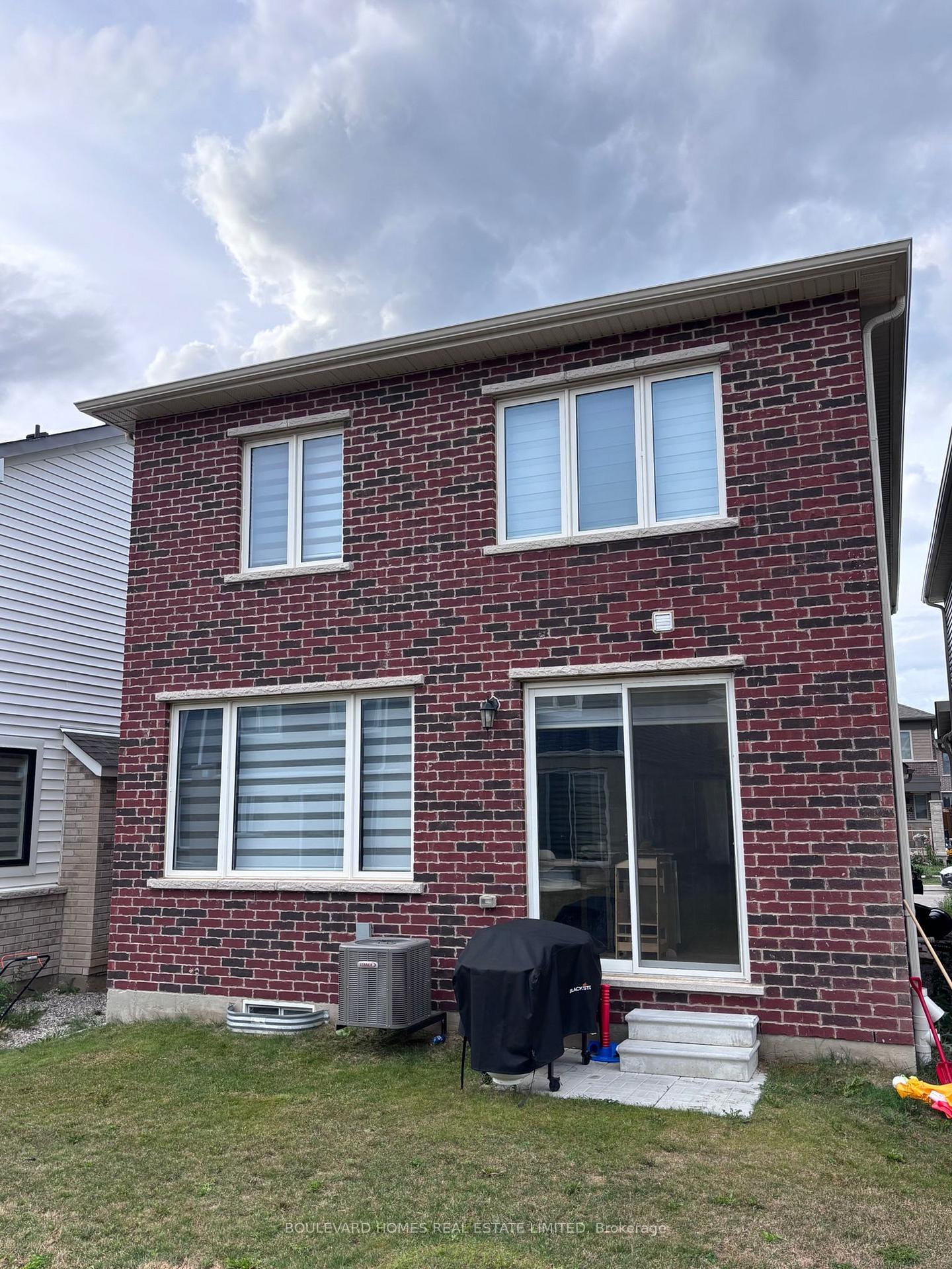 Photo 33 of 59 Routley Street, Kitchener — HOMEH