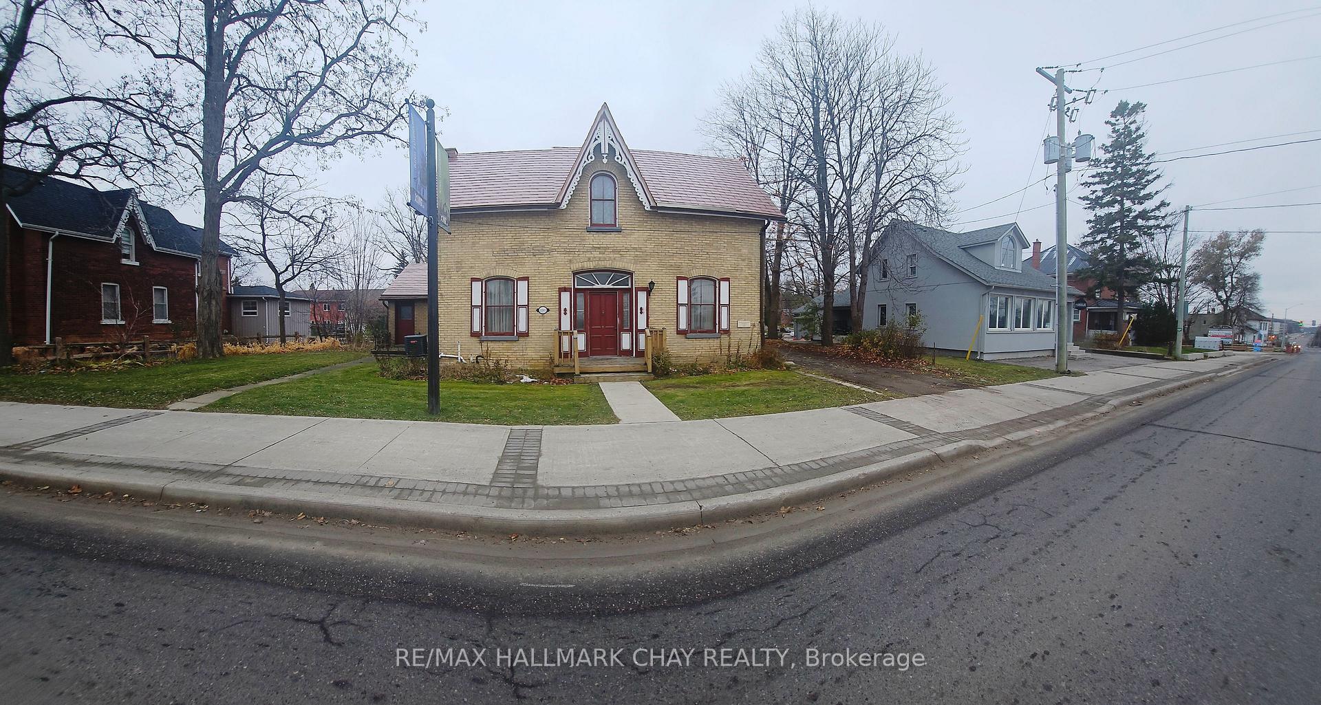 Photo 1 of 2207 King Road, King, King City — HOMEH