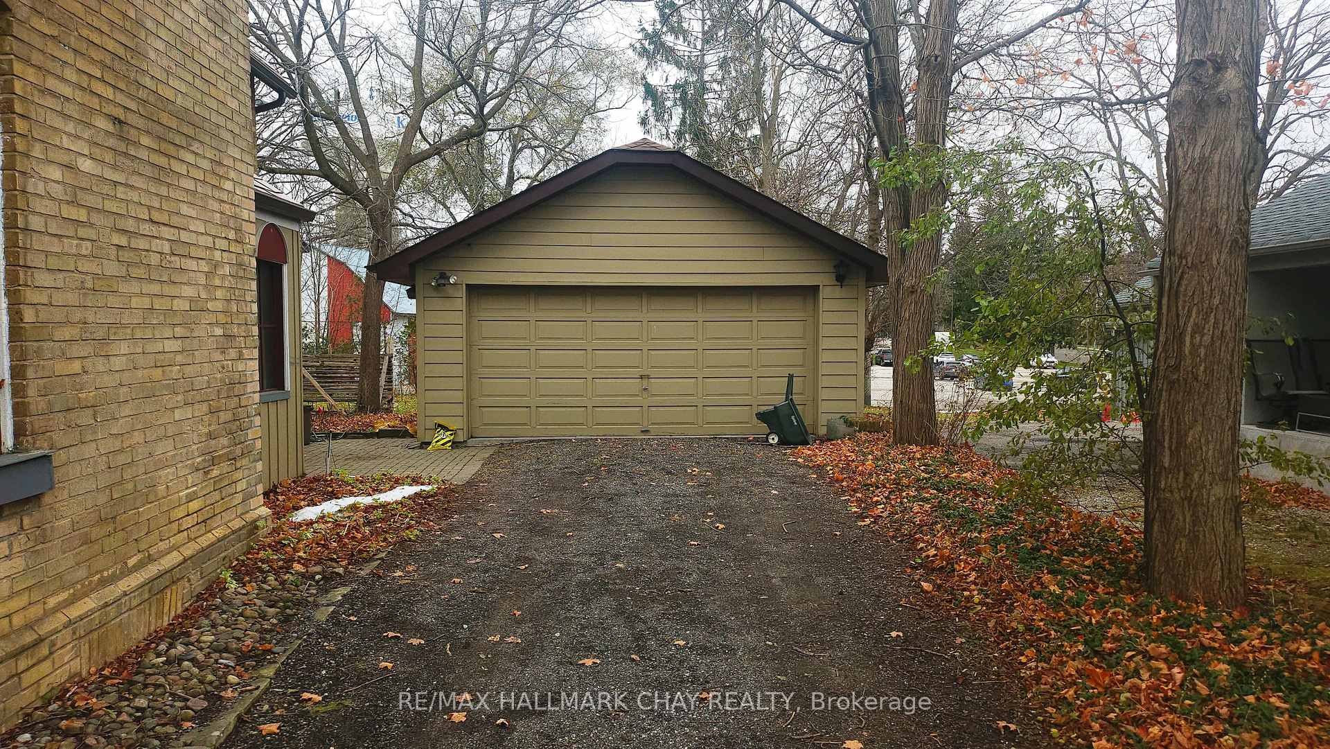 Photo 9 of 2207 King Road, King, King City — HOMEH