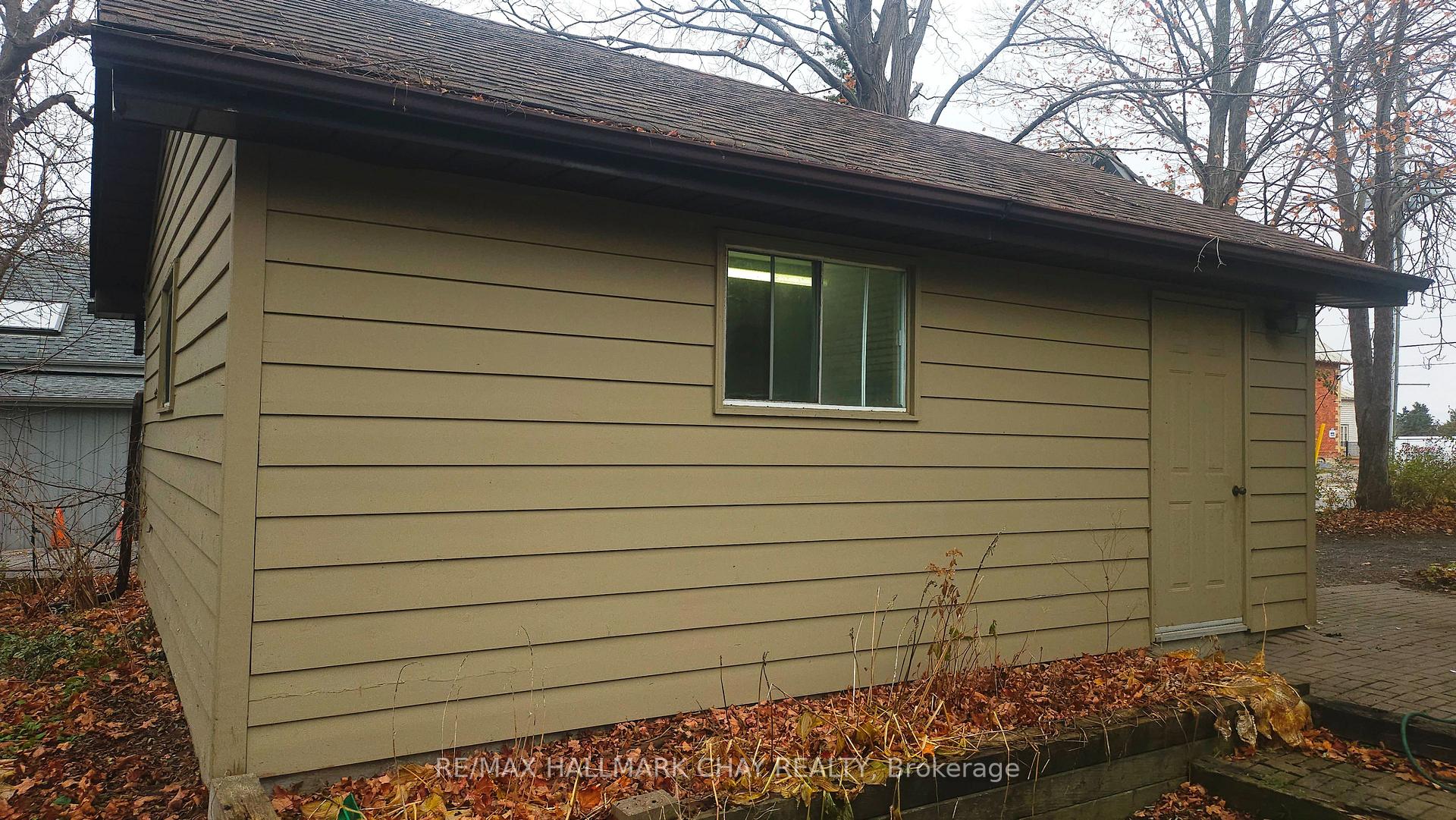 Photo 11 of 2207 King Road, King, King City — HOMEH