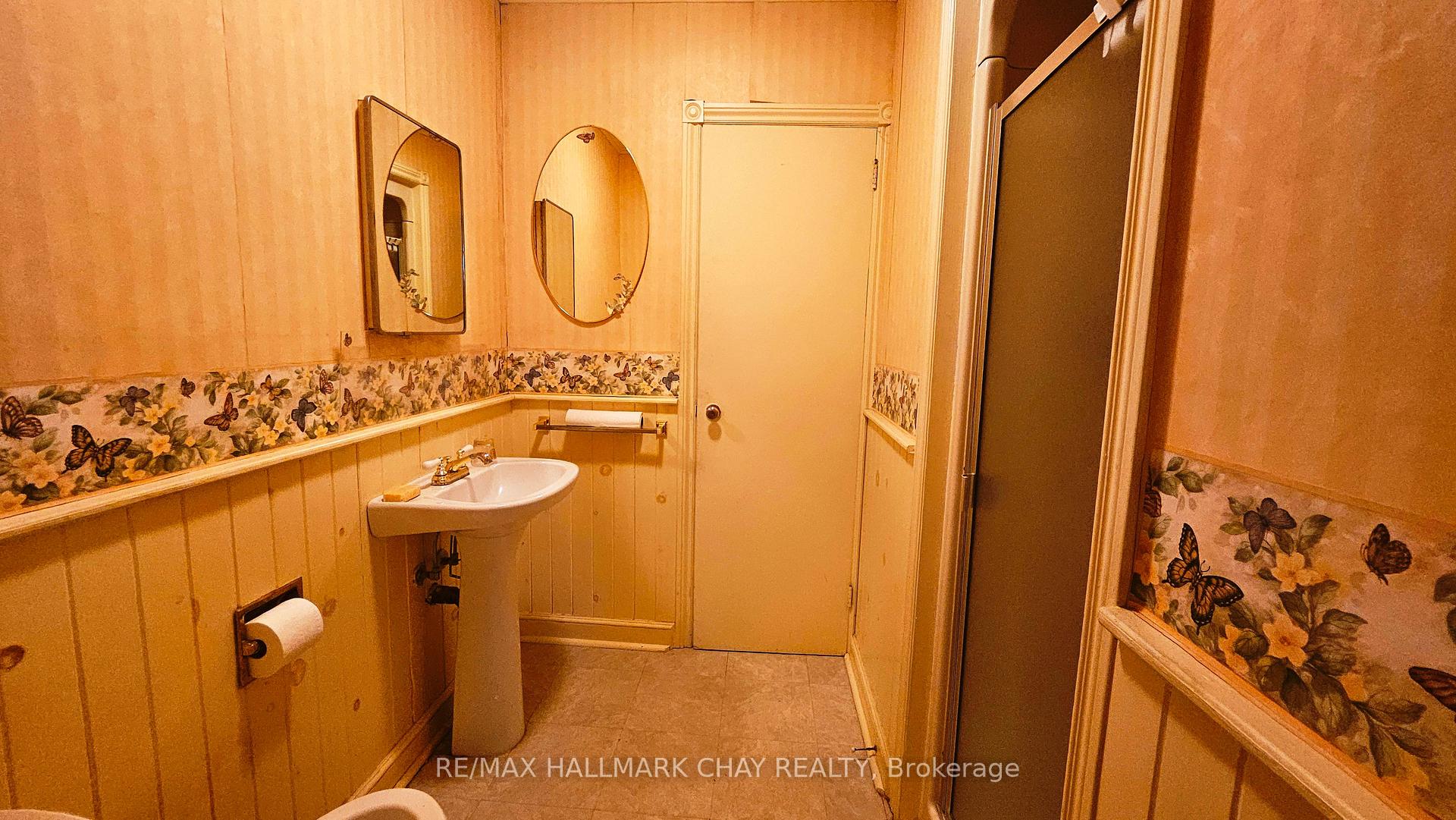 Photo 22 of 2207 King Road, King, King City — HOMEH