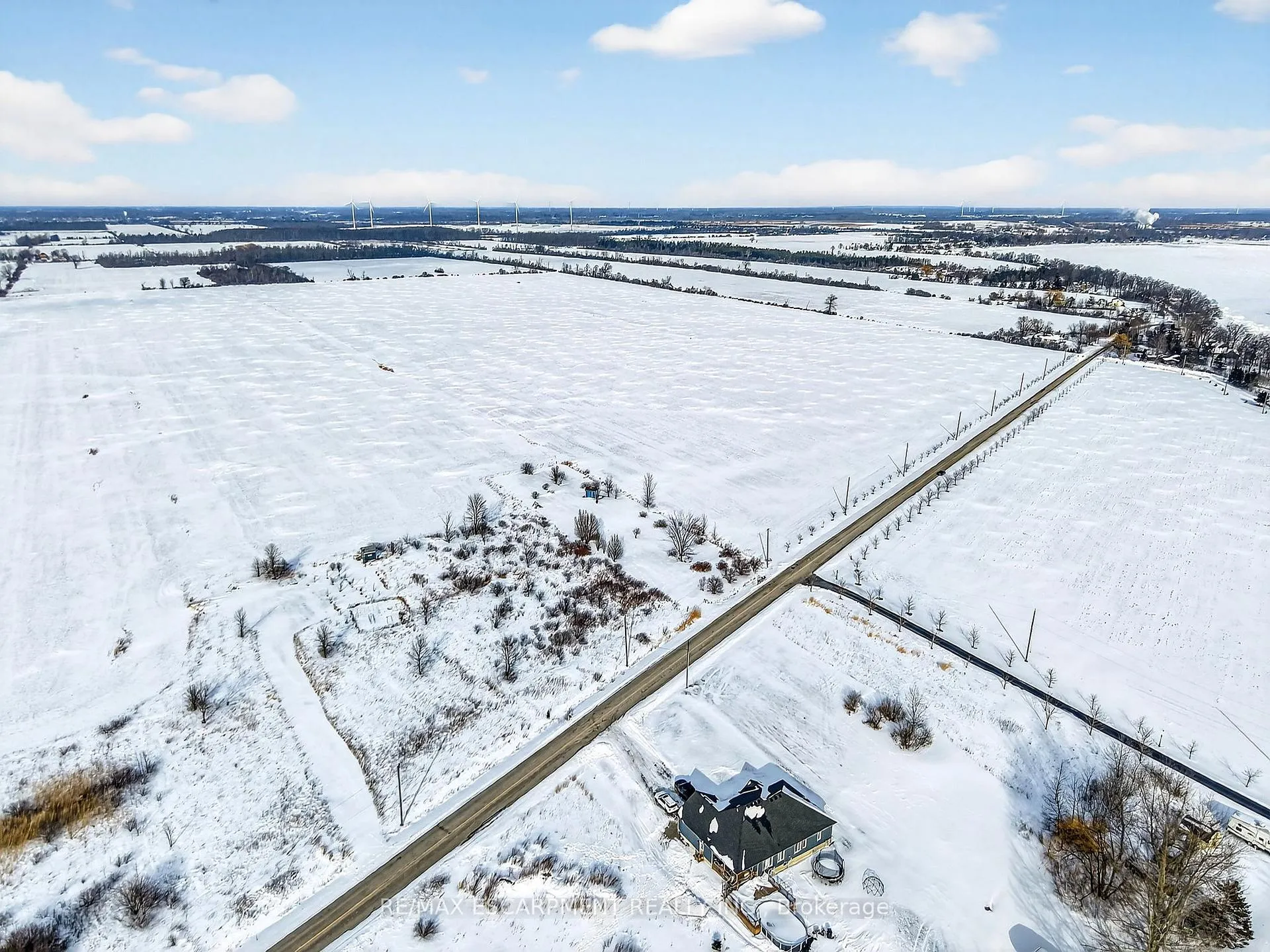 Photo 9 of 360 Lighthouse Drive, Haldimand, Dunnville — HOMEH