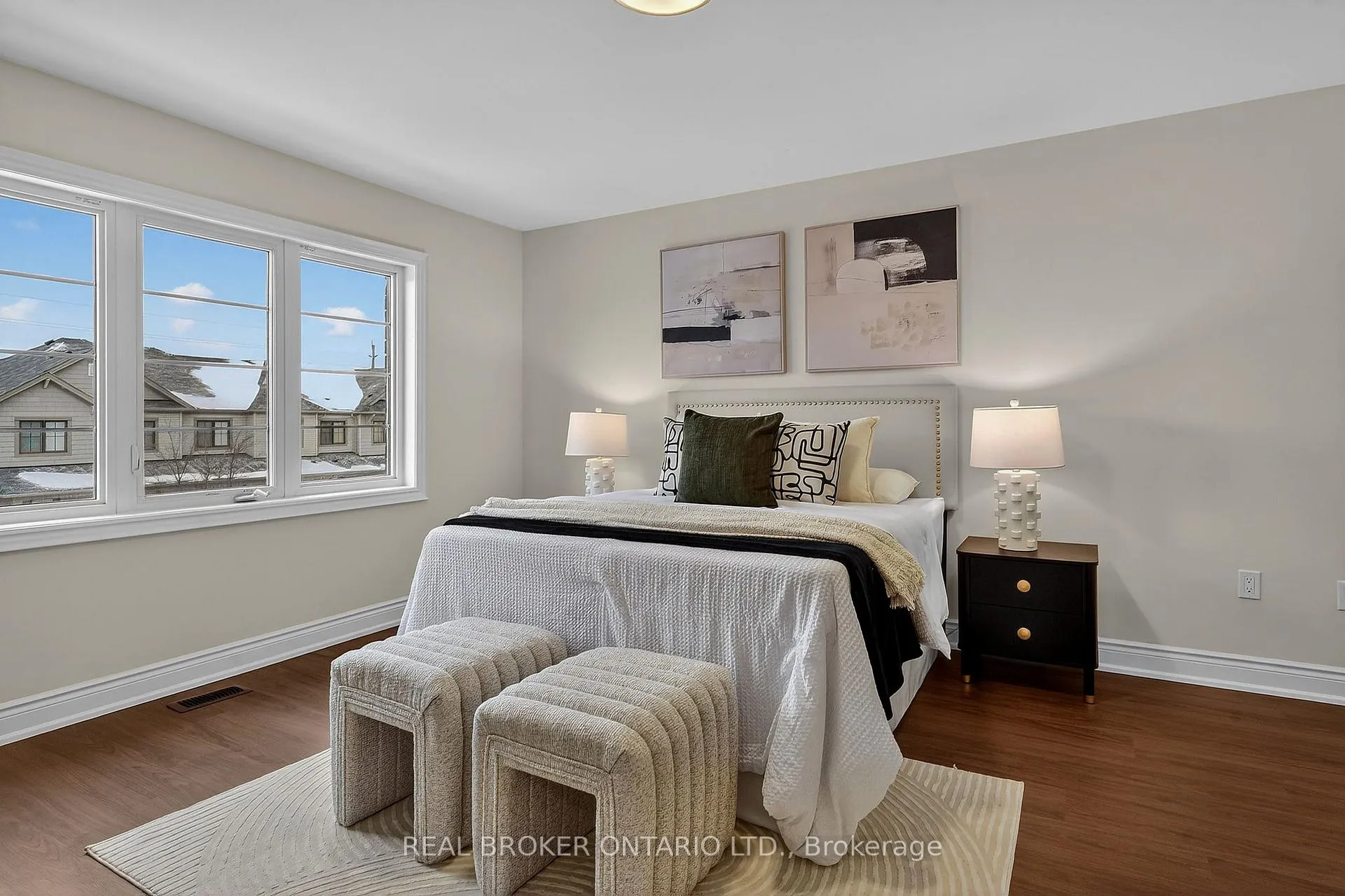 Photo 17 of 47 Pagebrook Crescent, Hamilton, Stoney Creek Mountain — HOMEH
