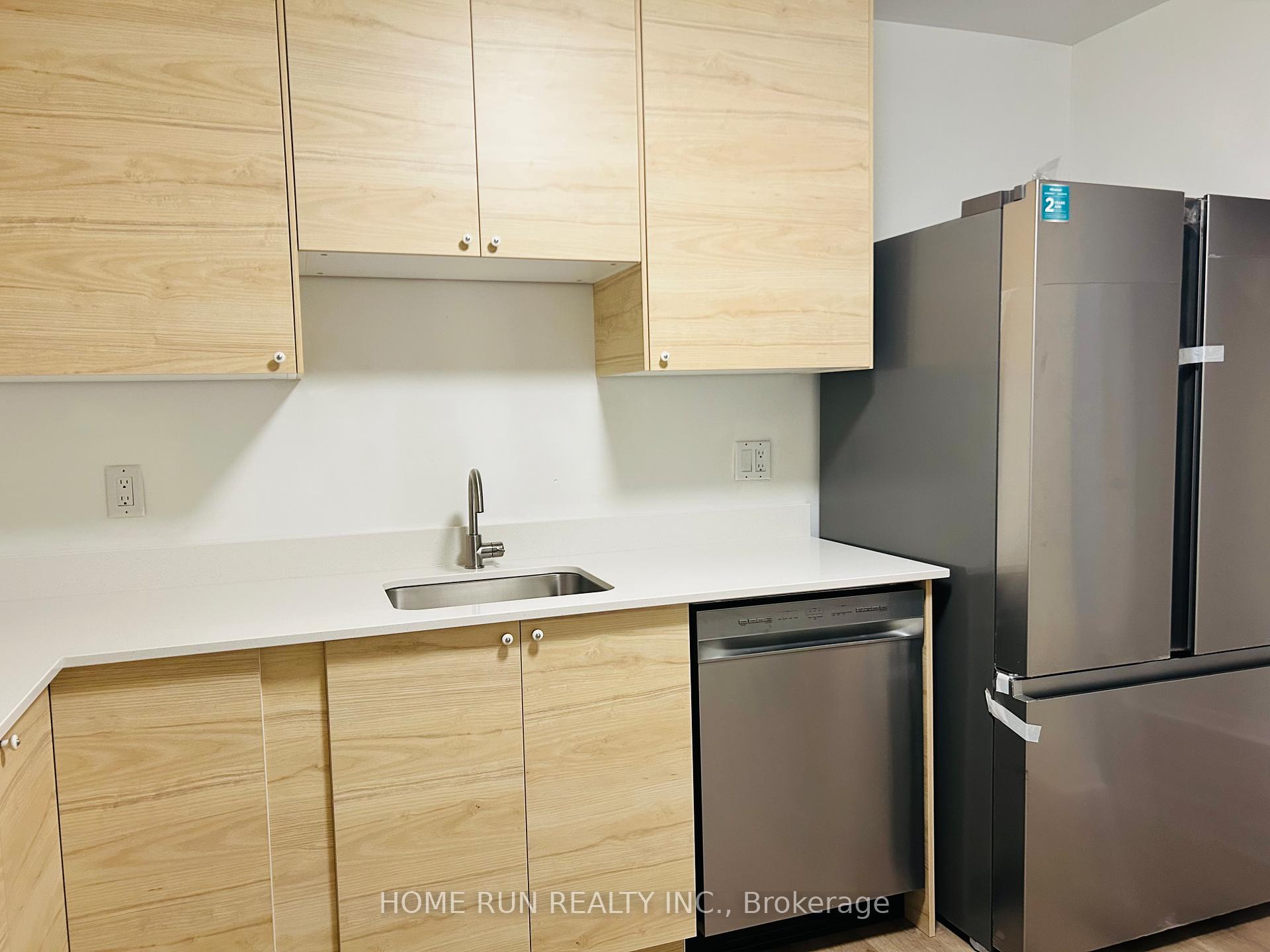 Photo 5 of 1466 Baseline Road, Ottawa, Meadowlands/St. Claire Gardens — HOMEH