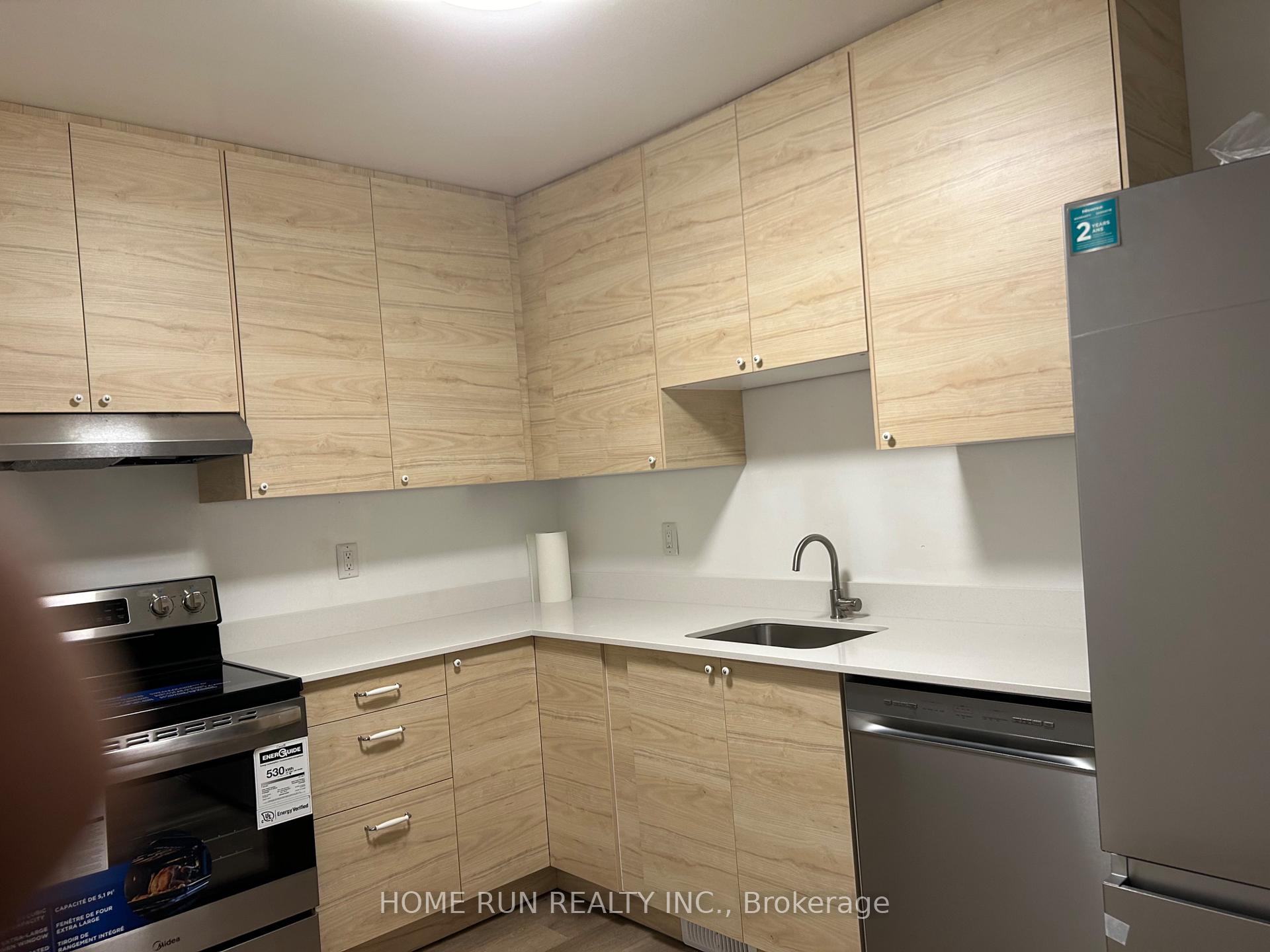 Photo 6 of 1466 Baseline Road, Ottawa, Meadowlands/St. Claire Gardens — HOMEH