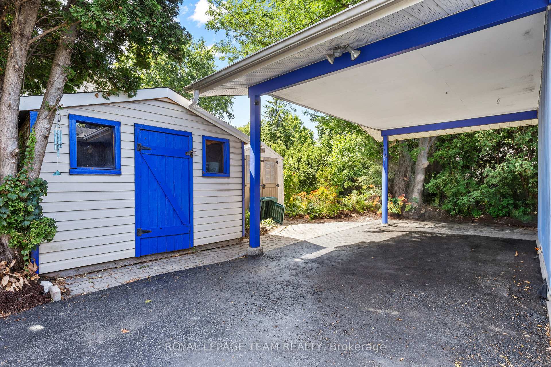 Photo 4 of 153 David Drive, Ottawa, Meadowlands/St. Claire Gardens — HOMEH