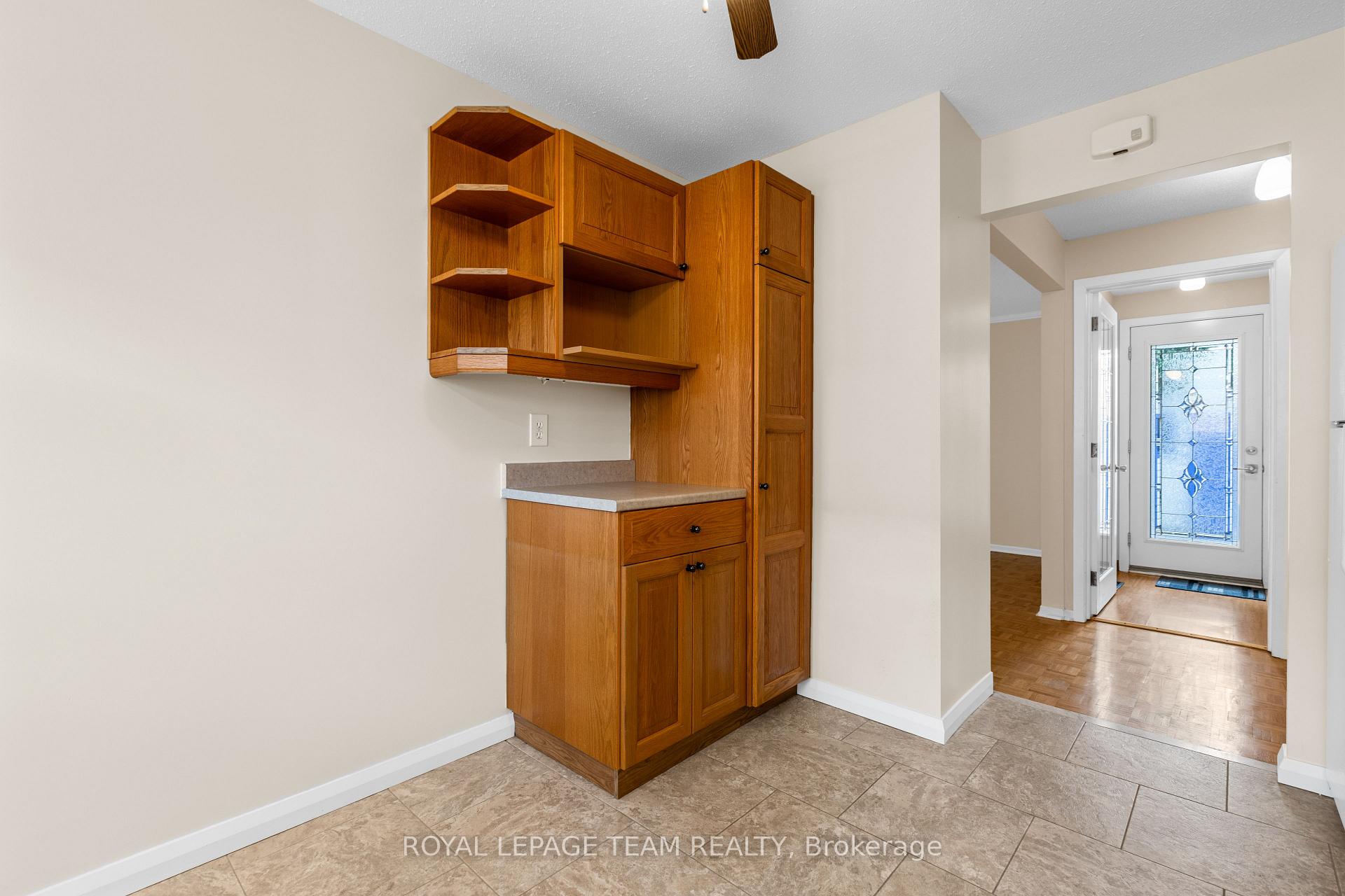 Photo 13 of 153 David Drive, Ottawa, Meadowlands/St. Claire Gardens — HOMEH