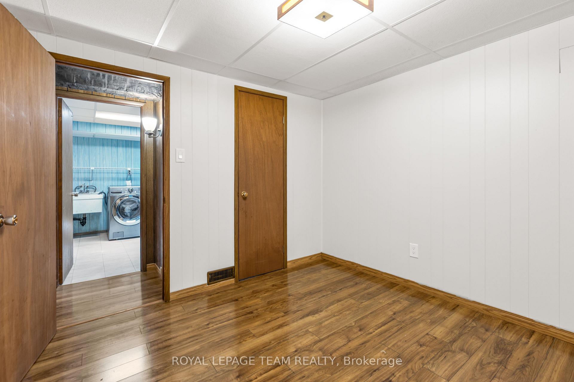 Photo 29 of 153 David Drive, Ottawa, Meadowlands/St. Claire Gardens — HOMEH