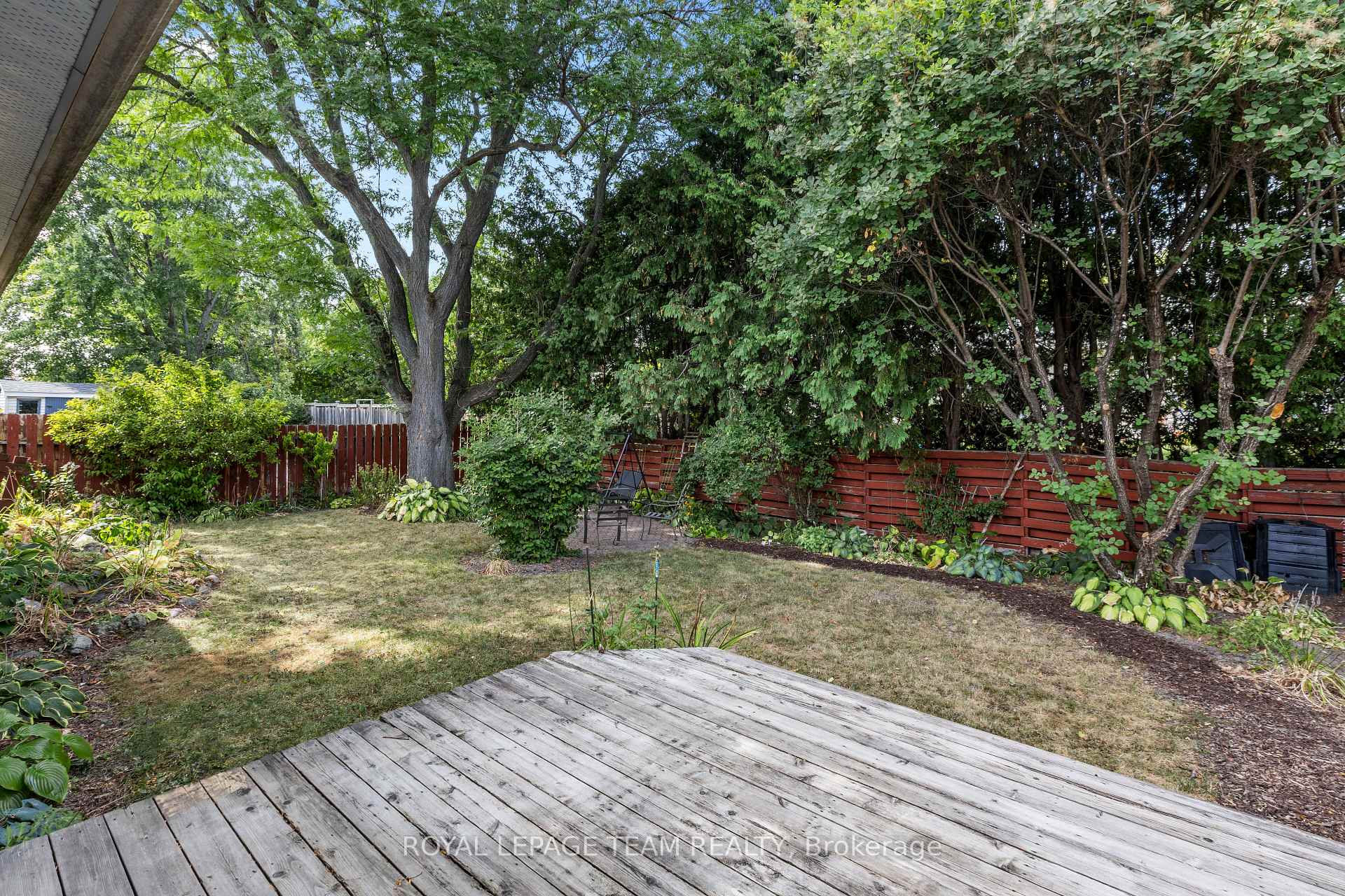Photo 31 of 153 David Drive, Ottawa, Meadowlands/St. Claire Gardens — HOMEH