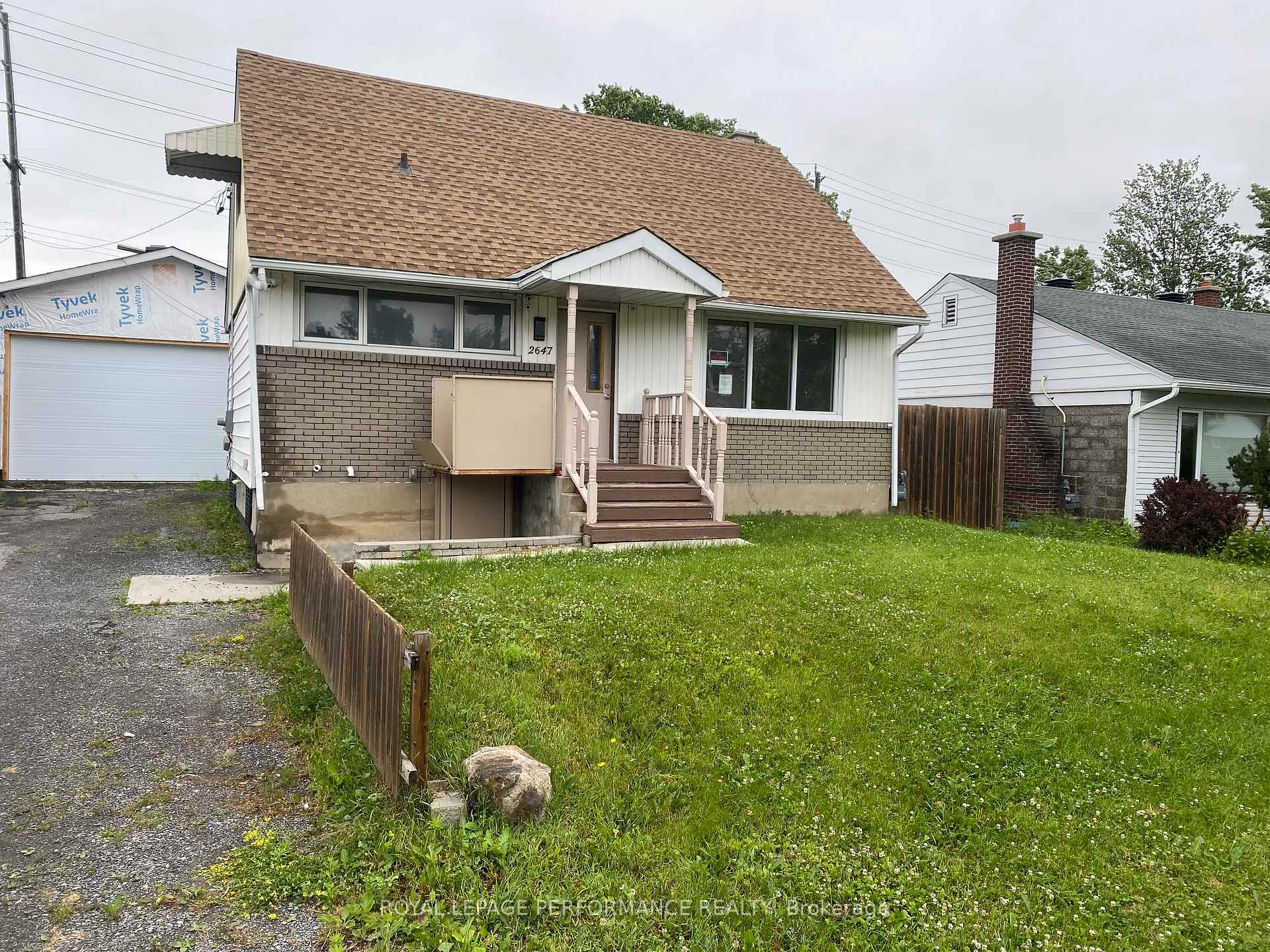 Photo 1 of 2647 Ayers Avenue, Ottawa, Ridgemont — HOMEH