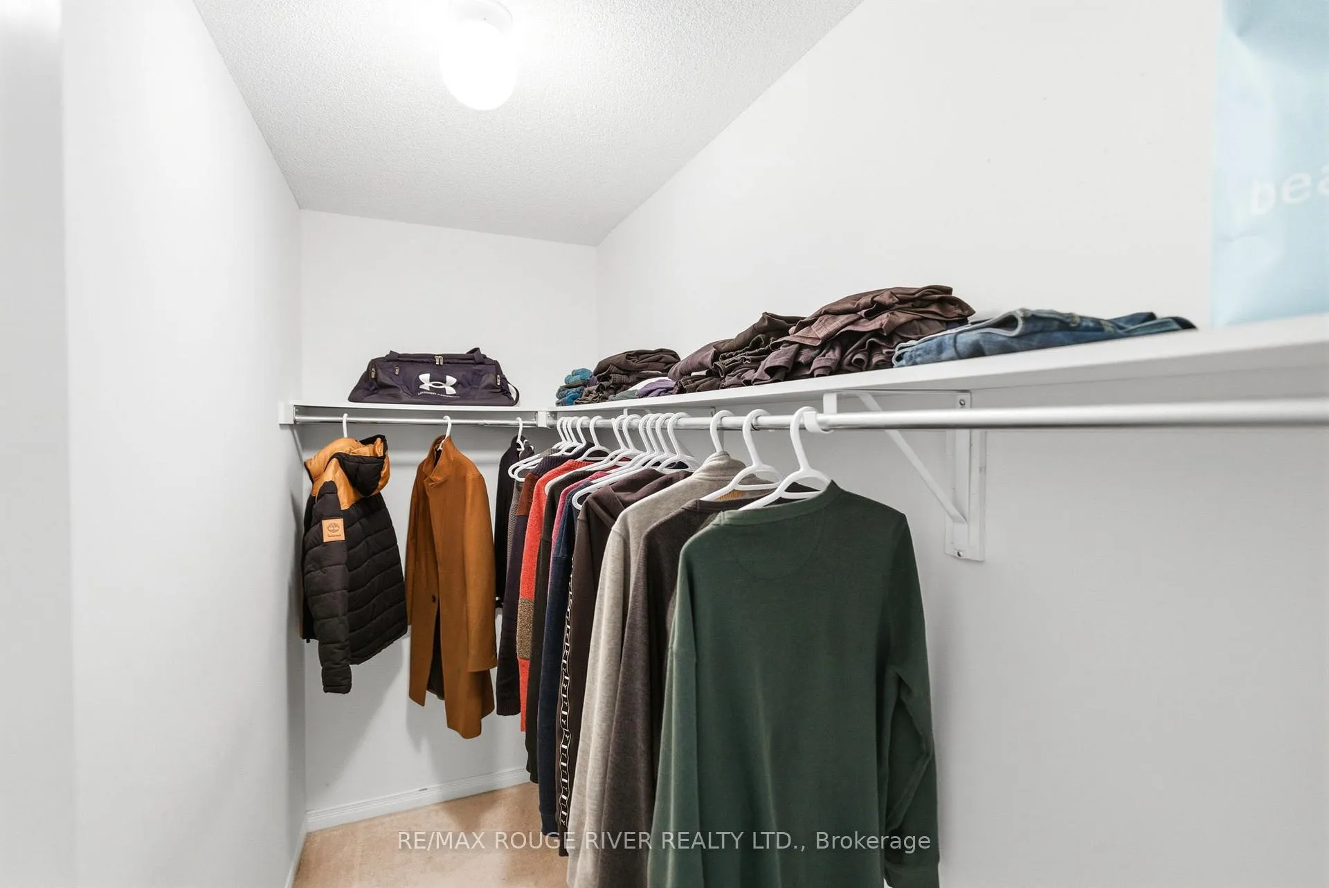 Photo 27 of 122 Edwin Carr Street, Clarington, Bowmanville — HOMEH