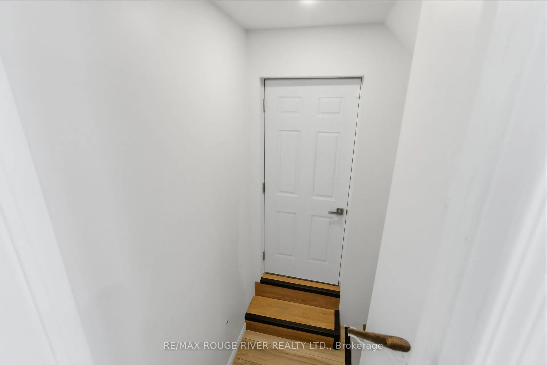 Photo 38 of 122 Edwin Carr Street, Clarington, Bowmanville — HOMEH