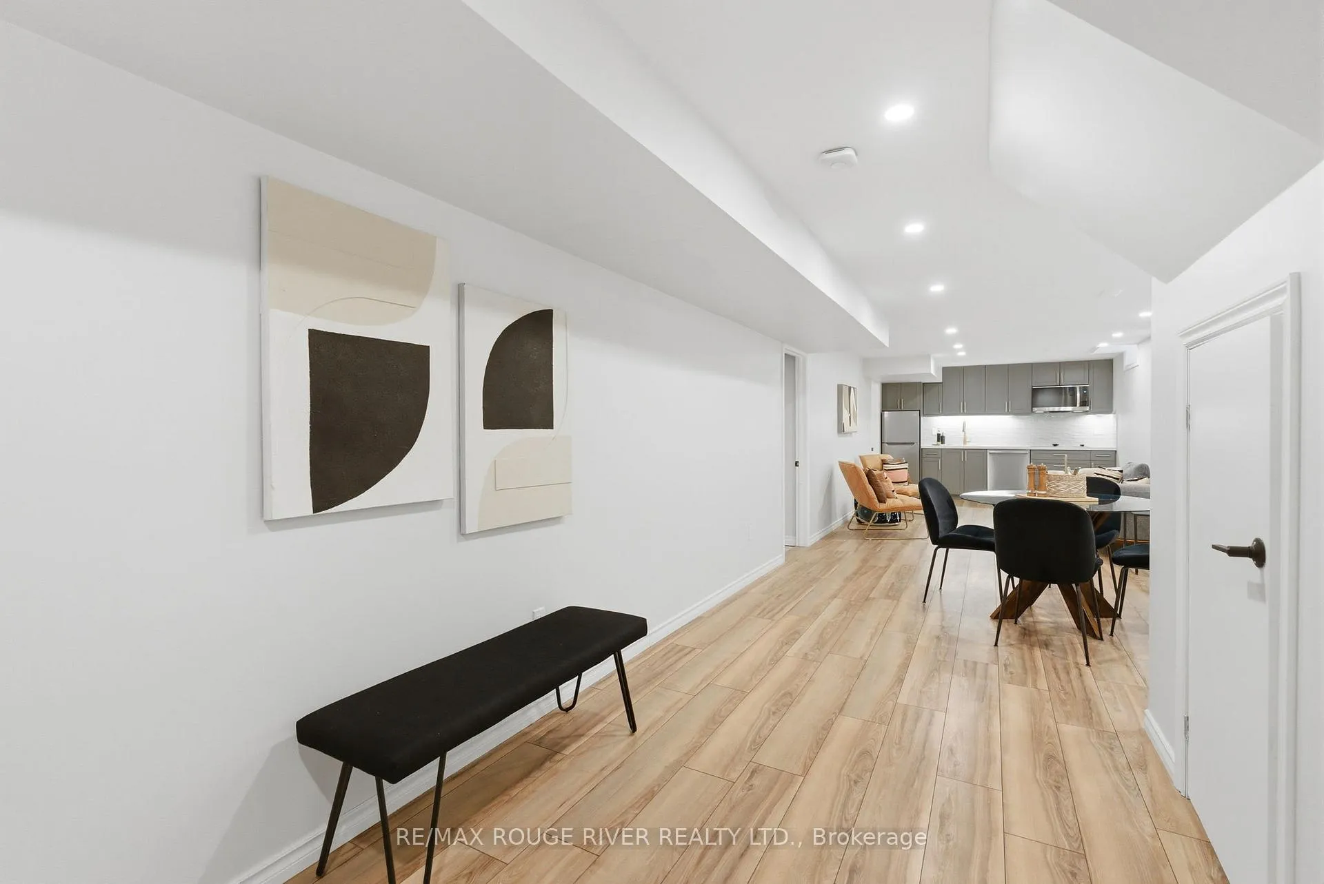 Photo 39 of 122 Edwin Carr Street, Clarington, Bowmanville — HOMEH