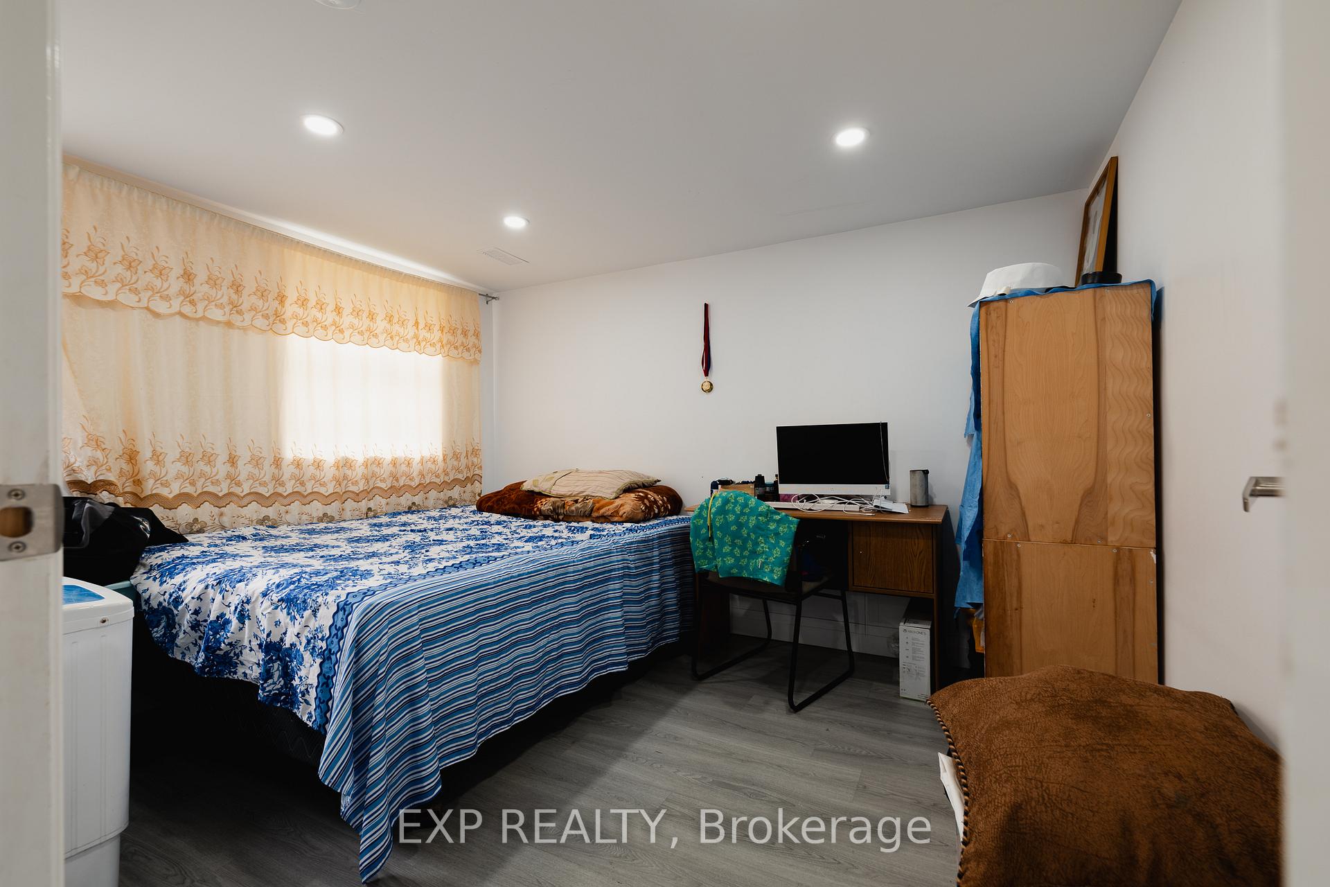 Photo 16 of 189 Gatewood Road, Kitchener — HOMEH