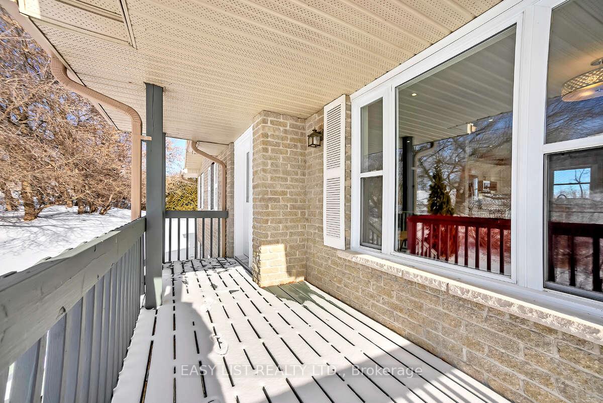 Photo 2 of 123 Livingwood Crescent, Madoc — HOMEH