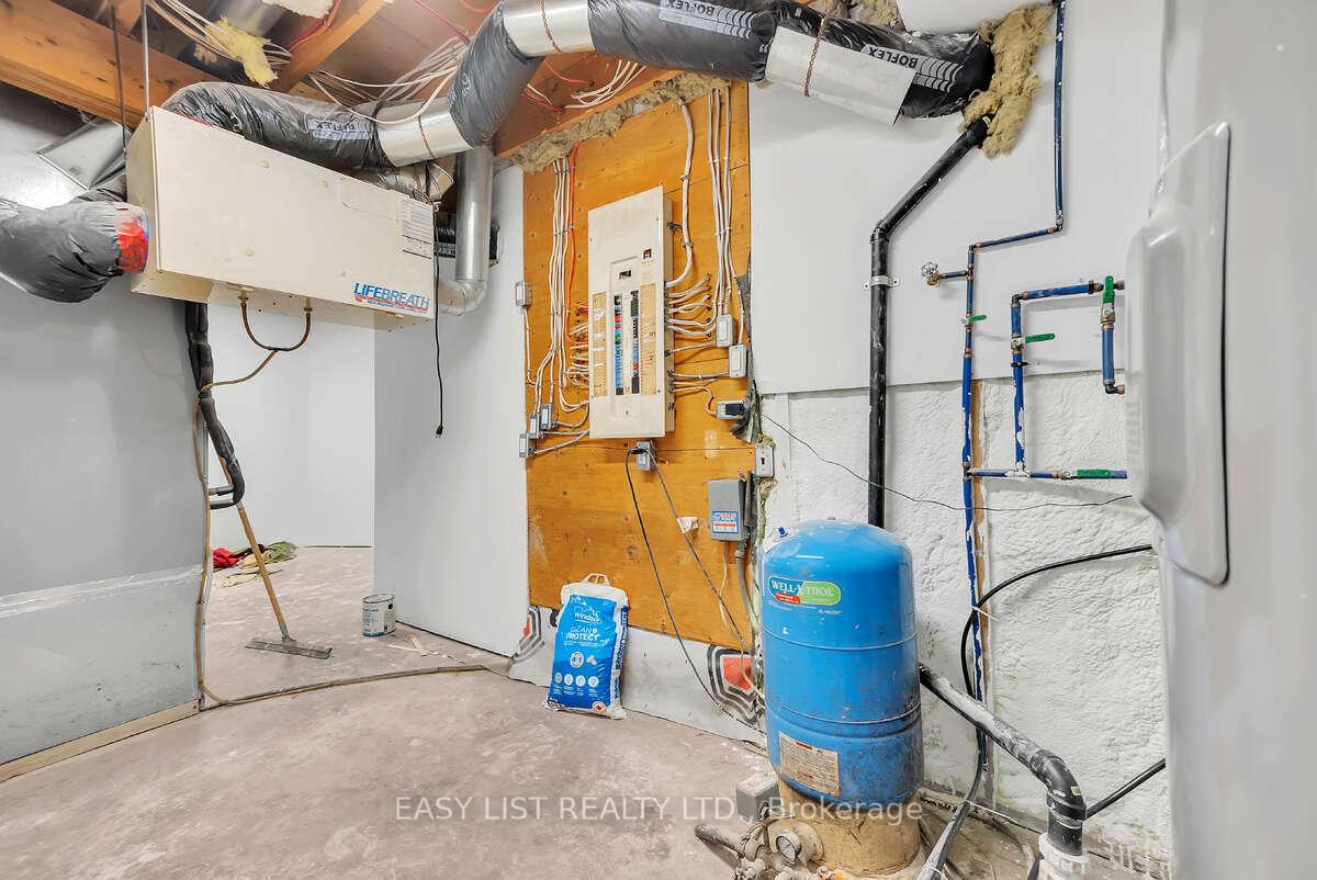Photo 25 of 123 Livingwood Crescent, Madoc — HOMEH
