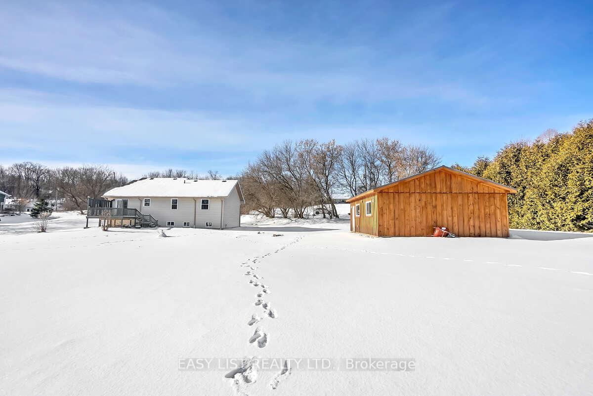 Photo 31 of 123 Livingwood Crescent, Madoc — HOMEH