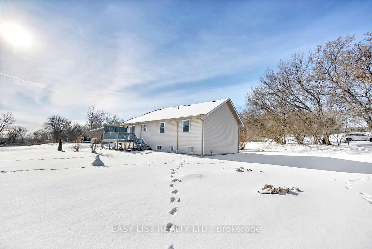 Photo 32 of 123 Livingwood Crescent, Madoc — HOMEH
