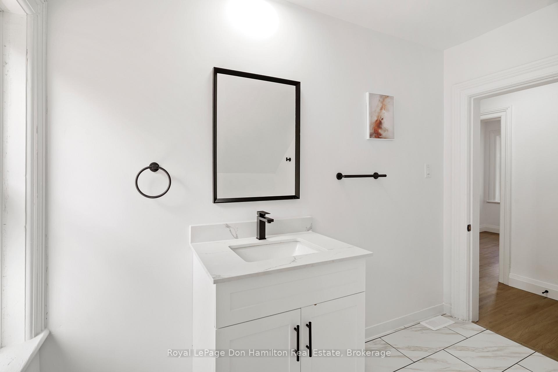 Photo 16 of 99 John Street, Huron East, Seaforth — HOMEH
