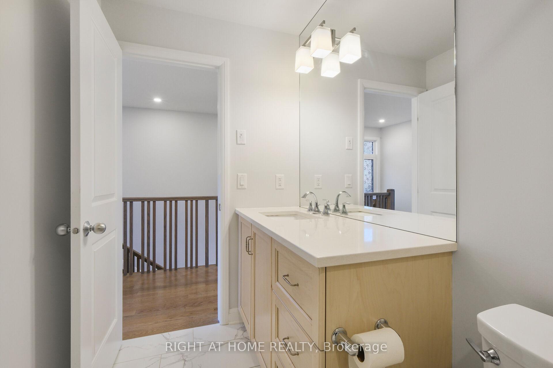 Photo 11 of 320 Wigwas Street, Ottawa, CFB Rockcliffe and Area — HOMEH