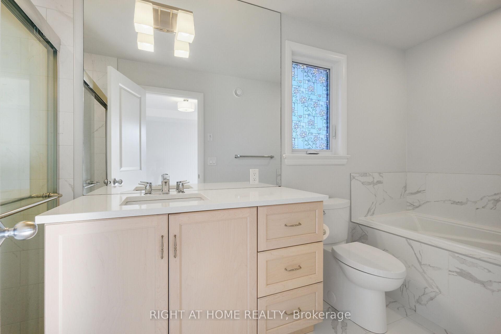 Photo 15 of 320 Wigwas Street, Ottawa, CFB Rockcliffe and Area — HOMEH
