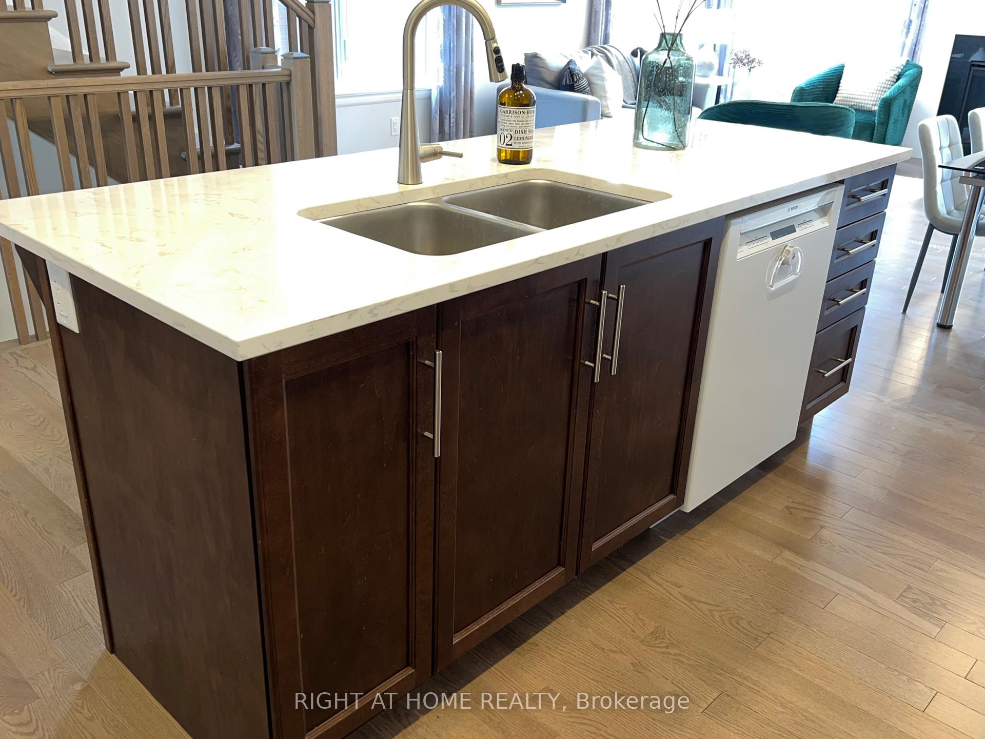 Photo 28 of 320 Wigwas Street, Ottawa, CFB Rockcliffe and Area — HOMEH