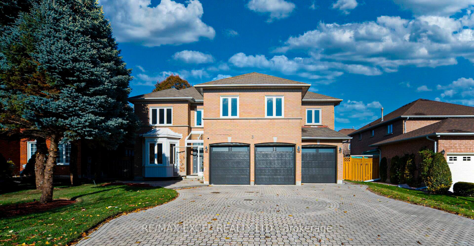 Photo 1 of 3 Moses Crescent, Markham, Cachet — HOMEH